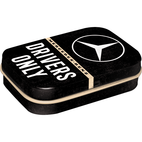 nostalgic-art-mercedes-benz-drivers-only-scatolina-tascabile-con-mentine-6x4x1-6 image 1