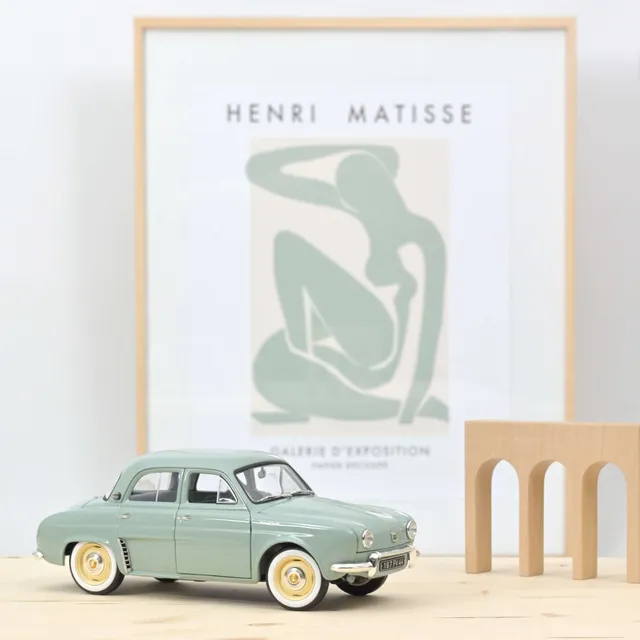 norev-renault-dauphine-1958-modello-auto-die-cast-1-18-azur-blue image 1