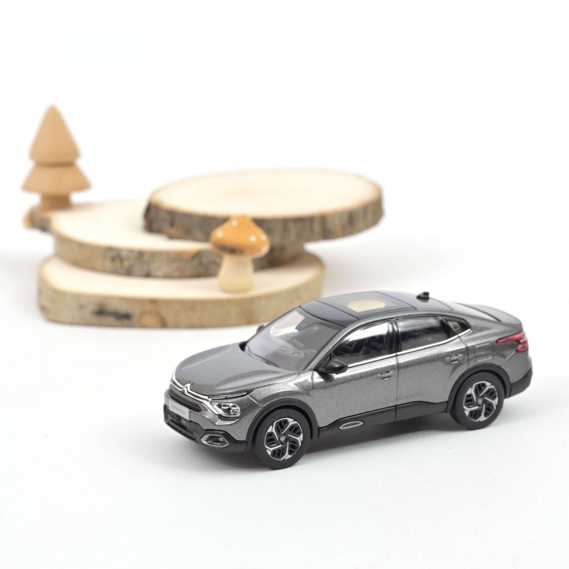 norev-citro-n-c4-x-2023-modellino-auto-1-43-grigio-platinum-grey image 1