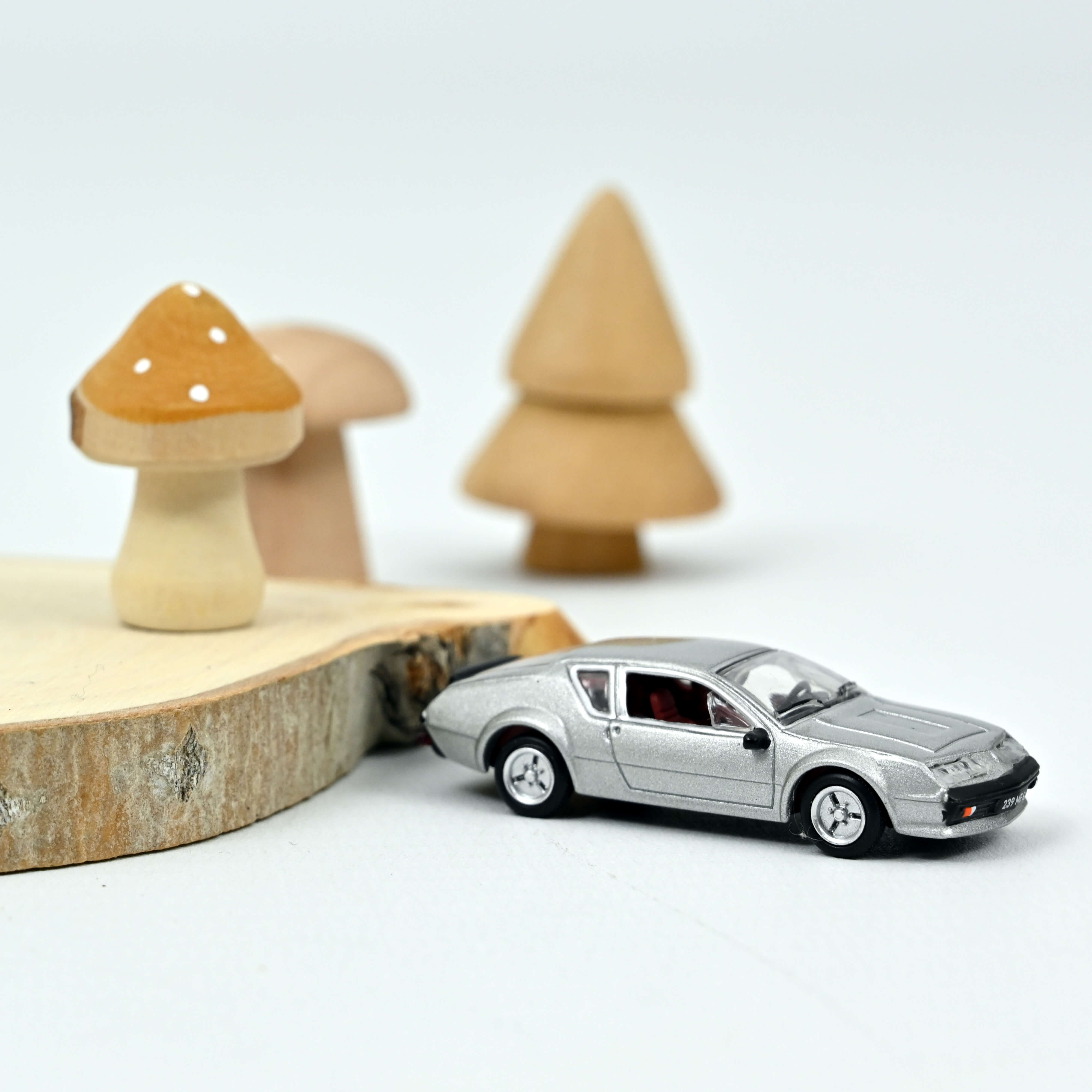 norev-alpine-a310-1977-modellino-1-87-grigio-metallizzato image 1