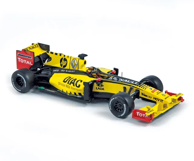 norev-renault-f1-team-r30-2010-n-11-modellino-auto-1-43-f1 image 1