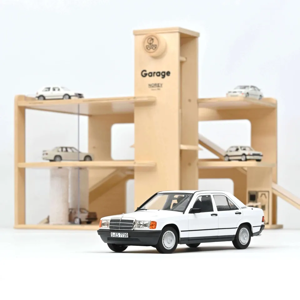 norev-mercedes-benz-190-e-1984-modellino-auto-1-18-bianco image 1