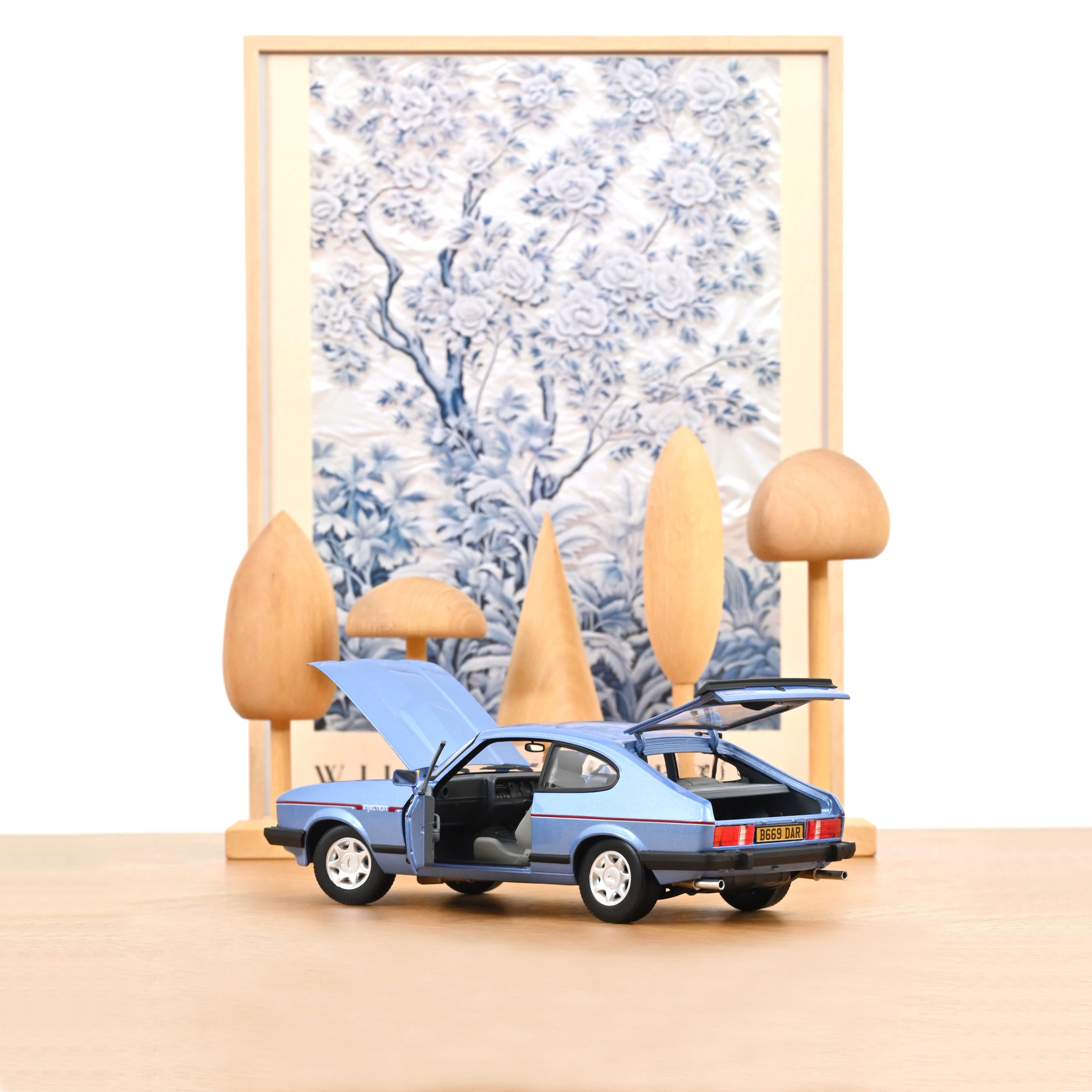 norev-ford-capri-mk-iii-2-8-injection-rhd-1984-modellino-auto-1-18-blu-paris-met image 2