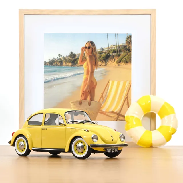 norev-vw-1303-coccinelle-1973-modellino-auto-1-18-giallo-pastello image 1