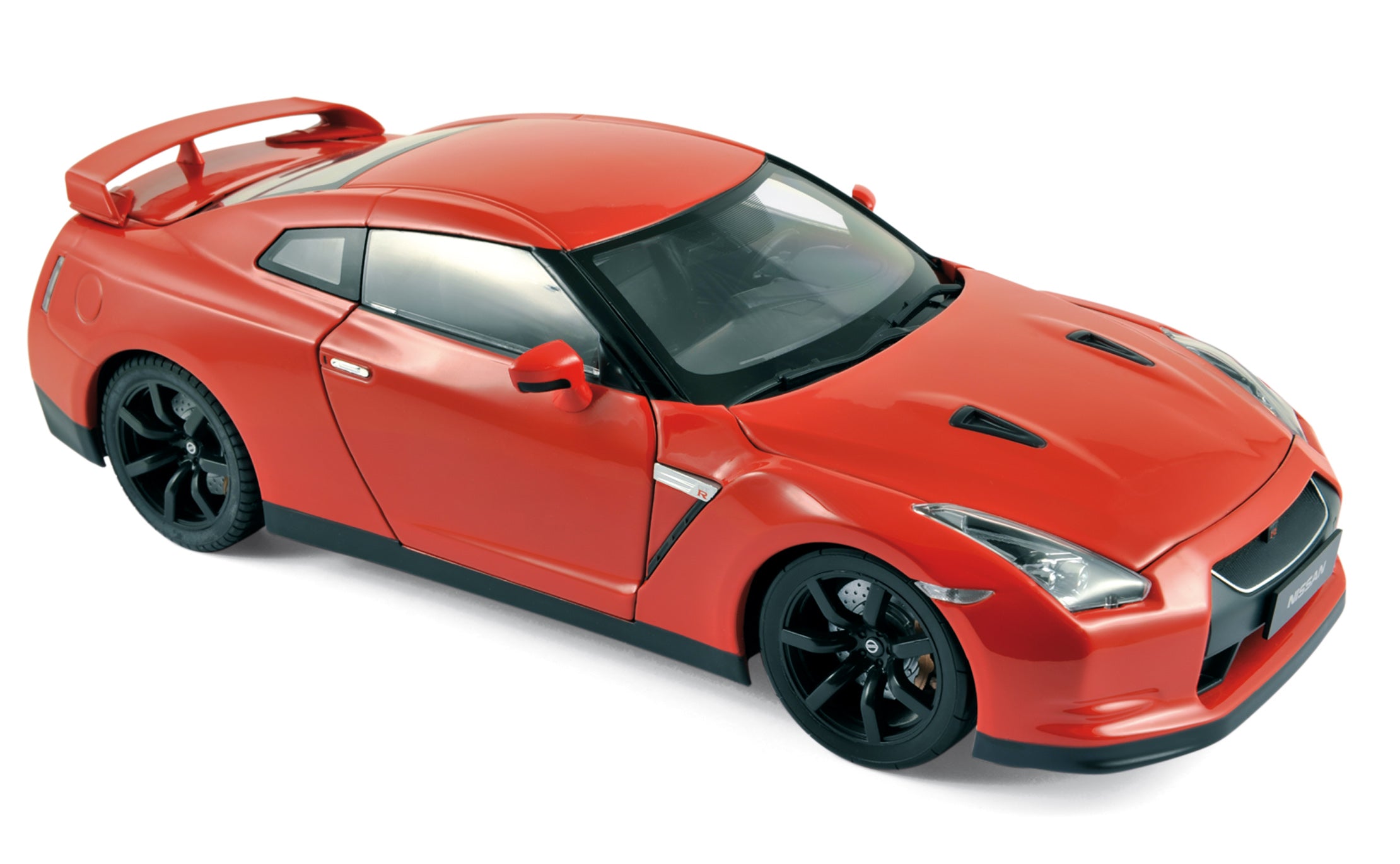 norev-nissan-gt-r-r35-2008-modellino-auto-1-18-rosso image 1
