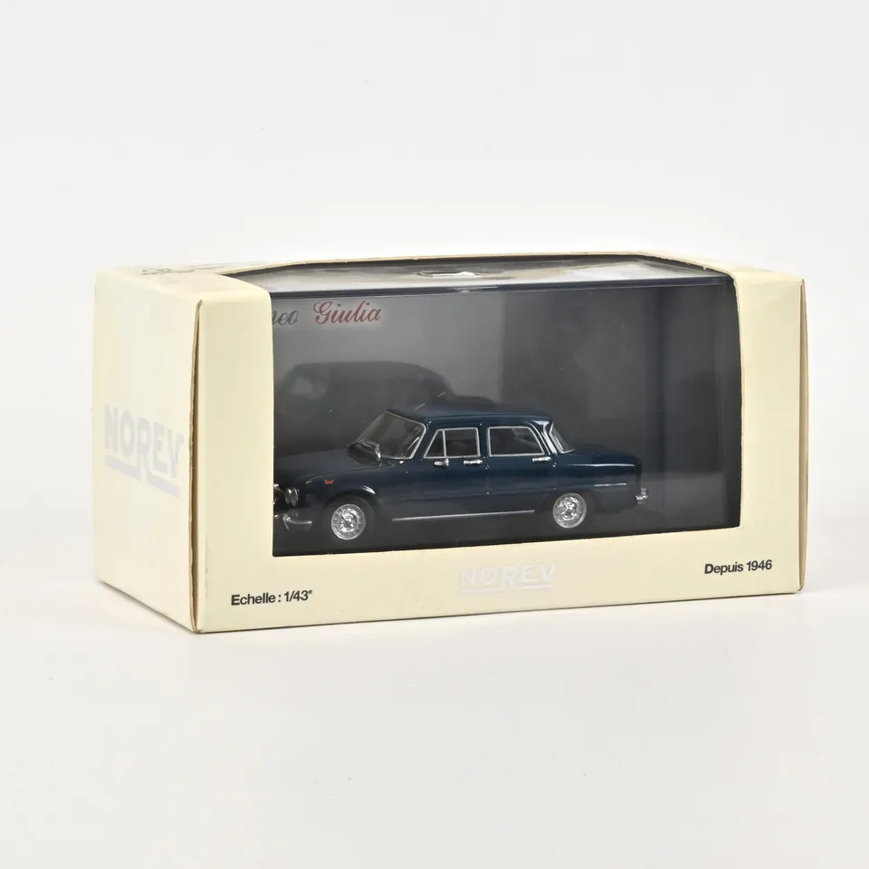 norev-alfa-romeo-giulia-ti-museo-storico-modellino-auto-1-43 image 1