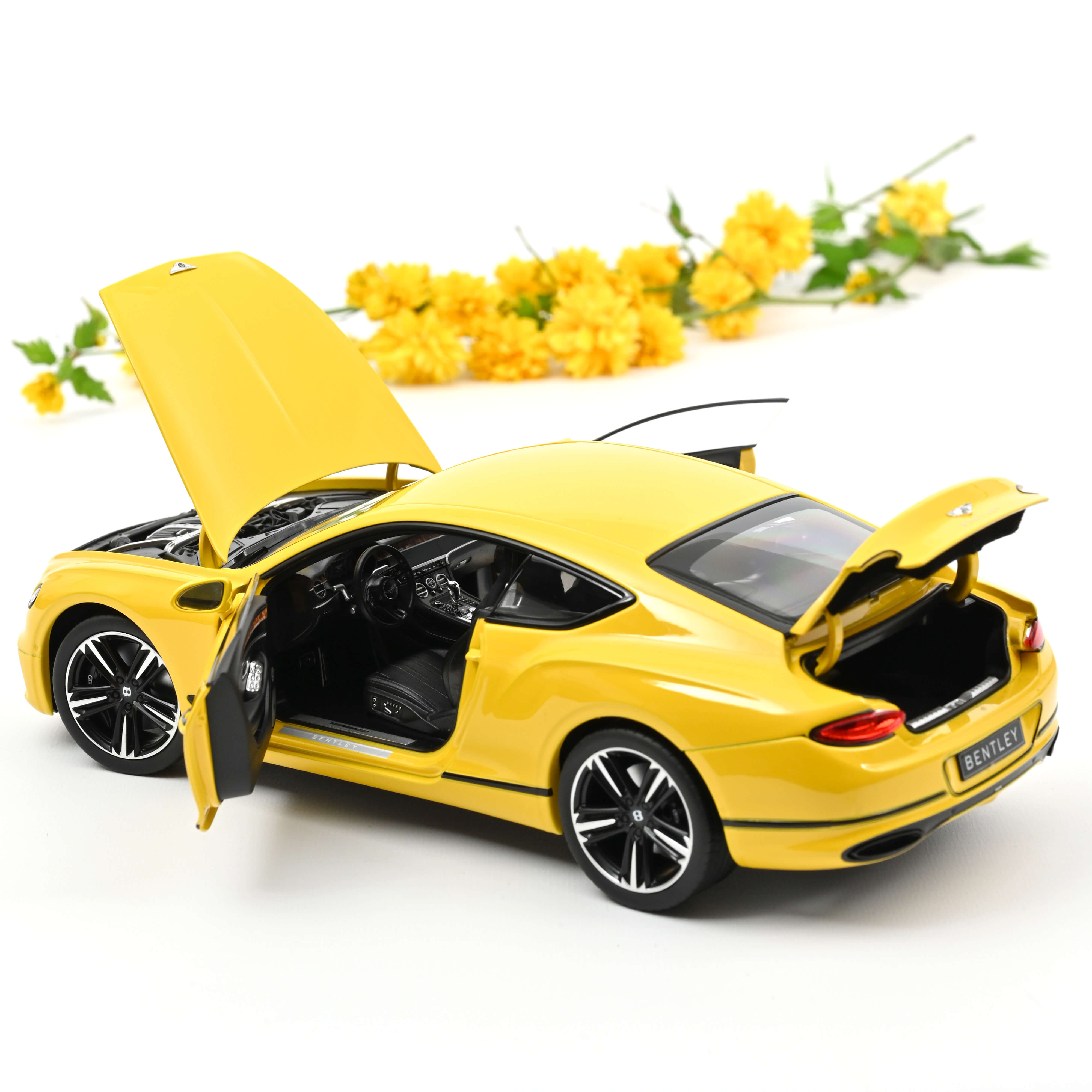 norev-bentley-continental-gt-2018-jaune-monaco-modellino-auto-1-18 image 2