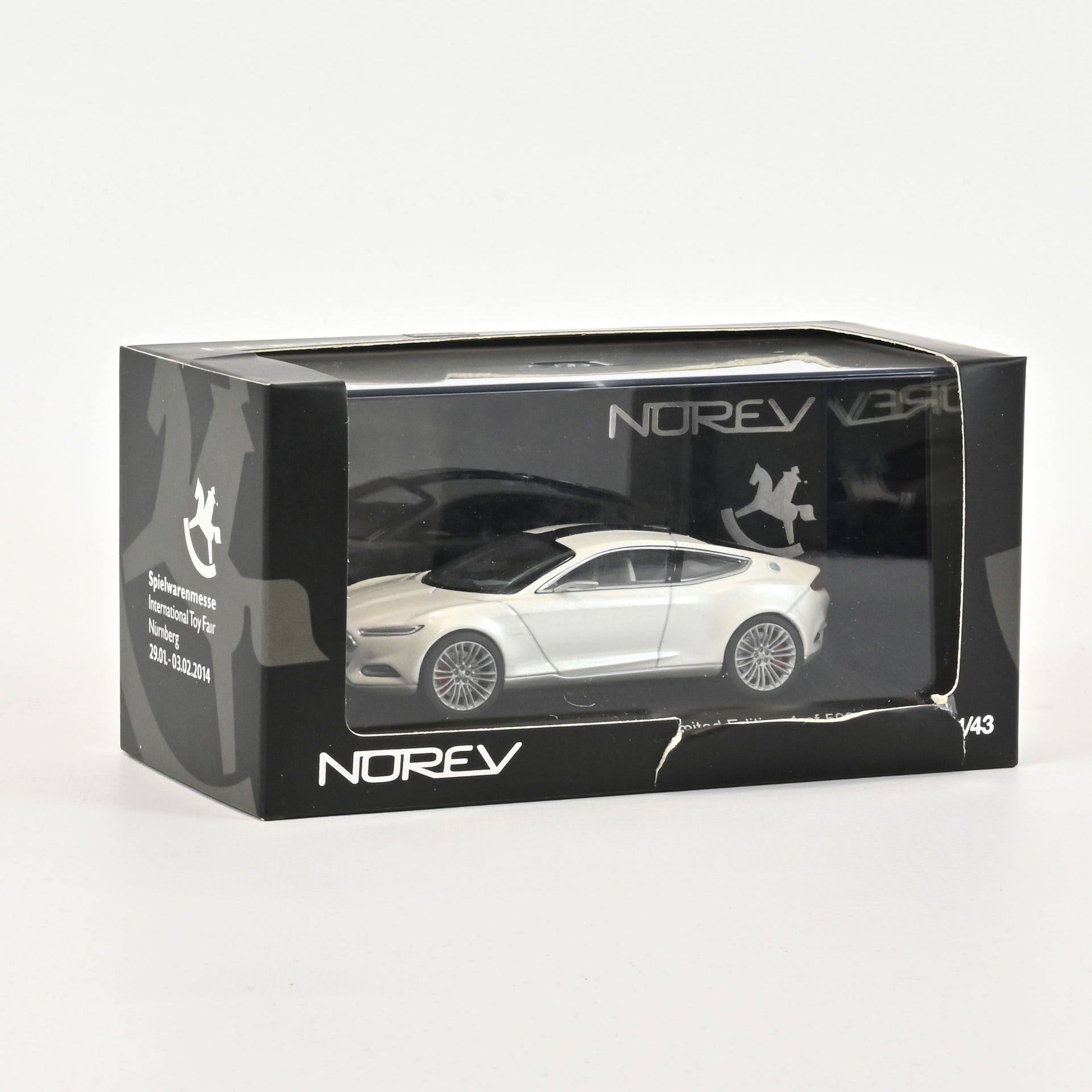 norev-ford-evos-concept-2014-bianco-nuremberg-toy-fair-modellino-1-43 image 1