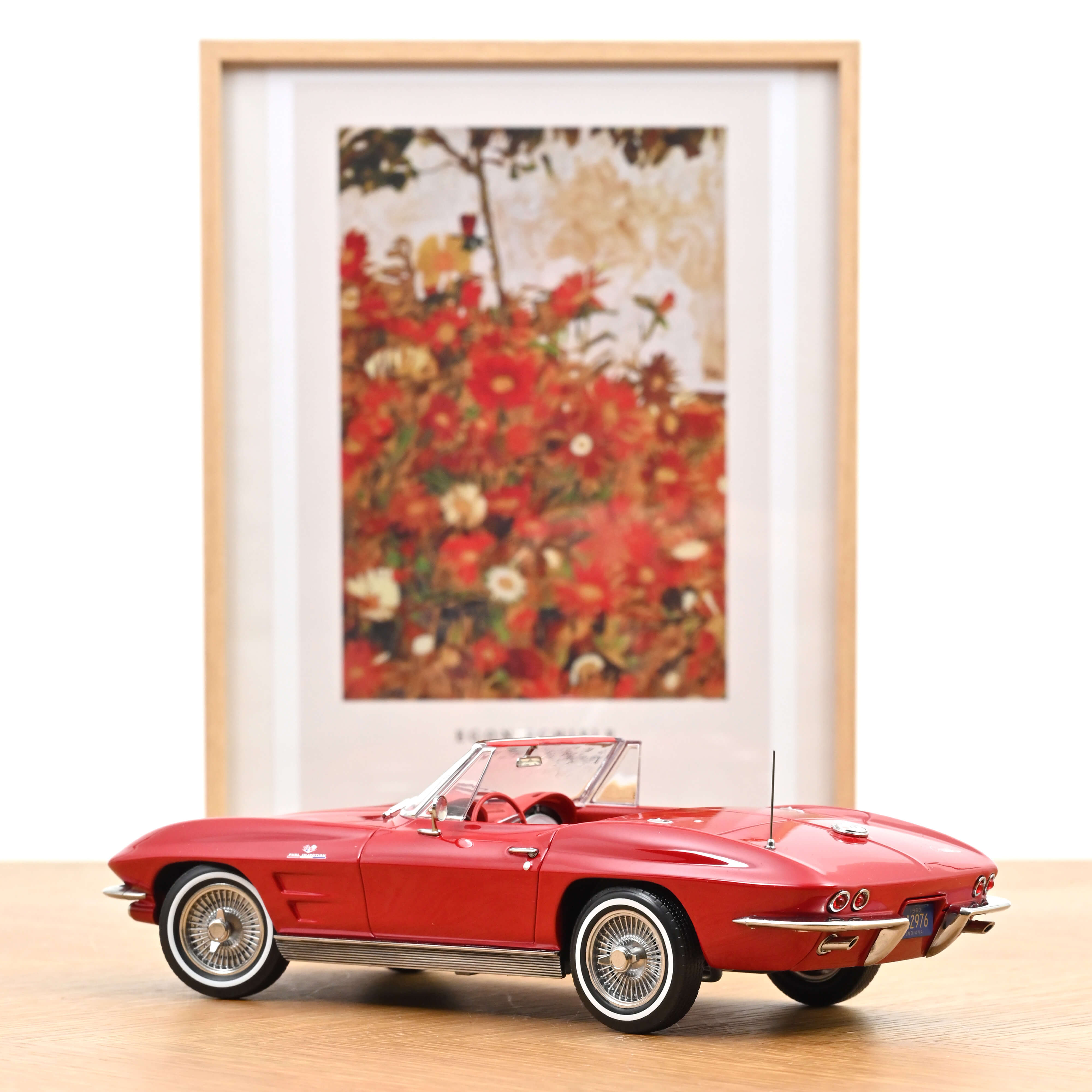 norev-chevrolet-corvette-sting-ray-cabriolet-1963-rouge-riverside-1-18-modellino image 3