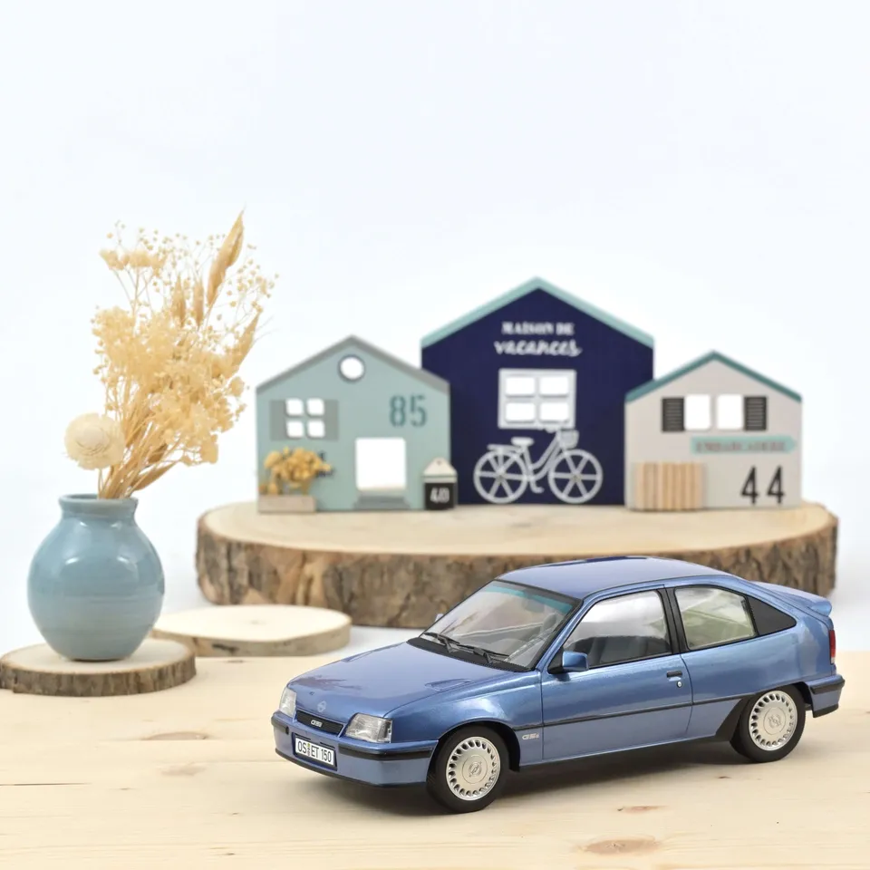 norev-opel-kadett-gsi-1987-blu-chiaro-metallizzato-1-18-edizione-200-pezzi image 1