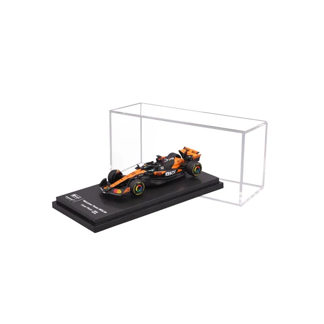 bburago-mclaren-f1-mcl39-2025-81-piastri-scala-1-64-con-teca image 1