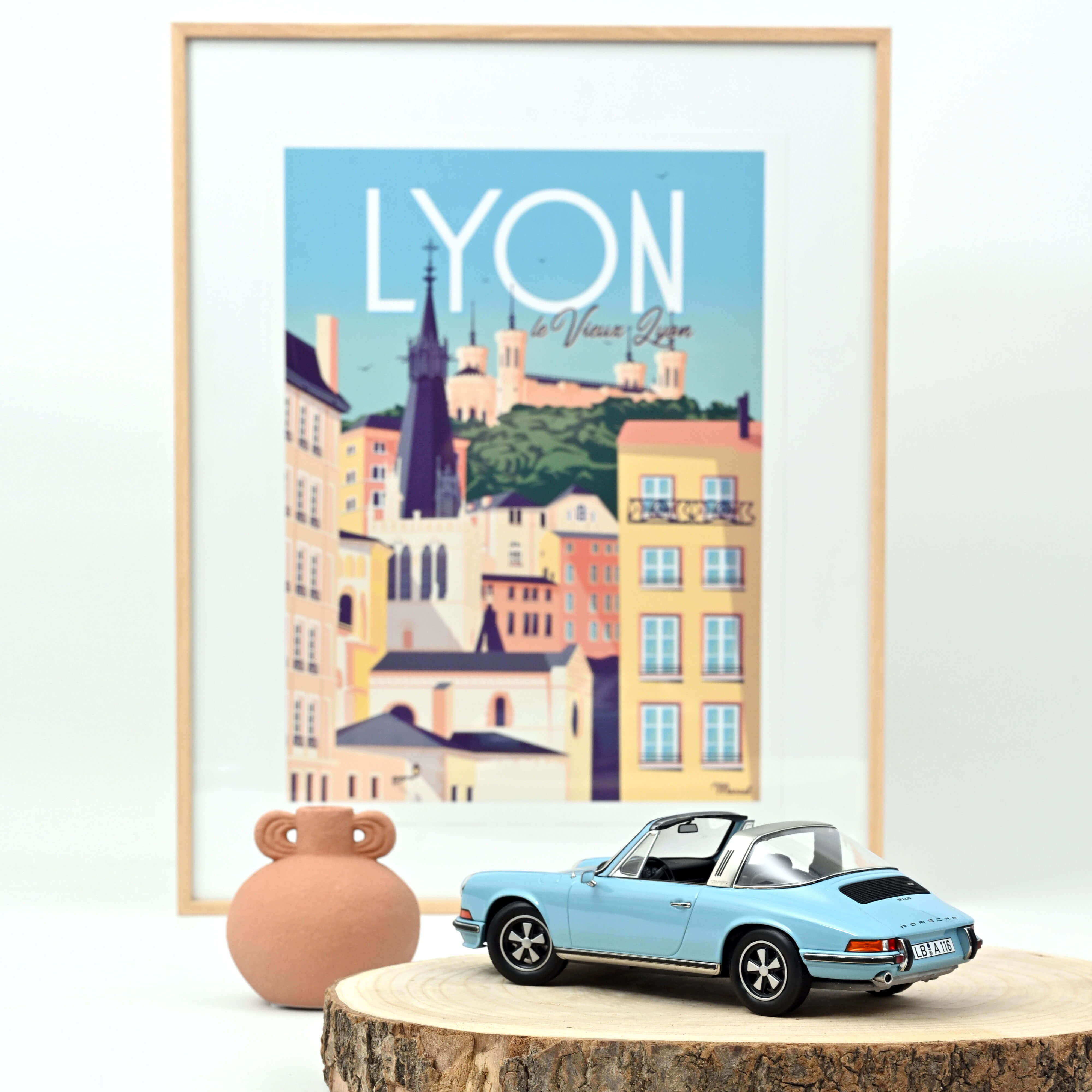 norev-porsche-911-s-targa-1973-modellino-auto-1-18-azzurro-chiaro-2 image 3