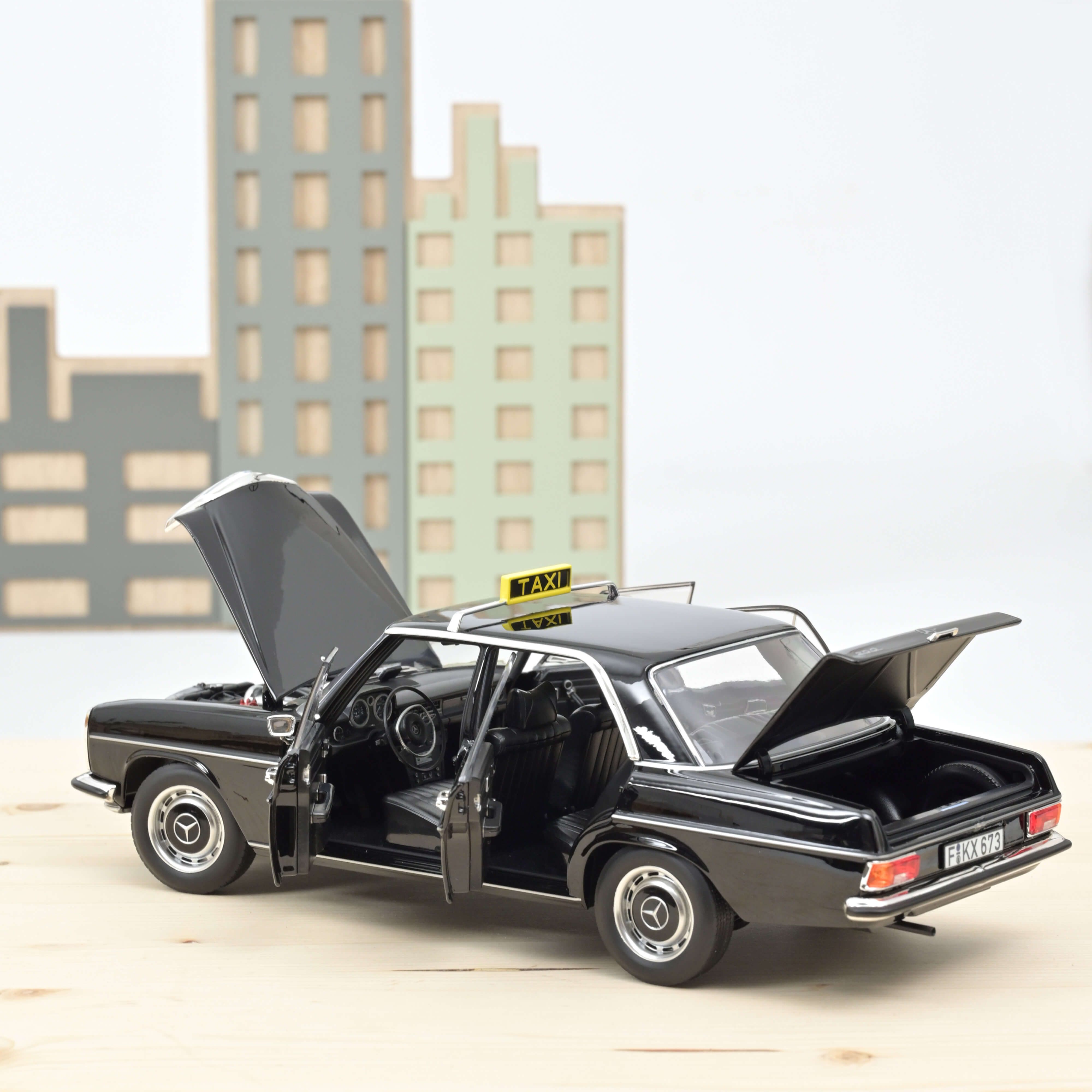 norev-mercedes-benz-200-1968-taxi-noir-modellino-auto-1-18 image 2