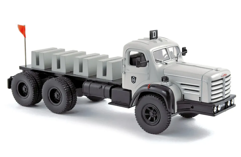 norev-berliet-tbo-trattore-t100-1957-grigio-chiaro-modellino-camion-1-43 image 1