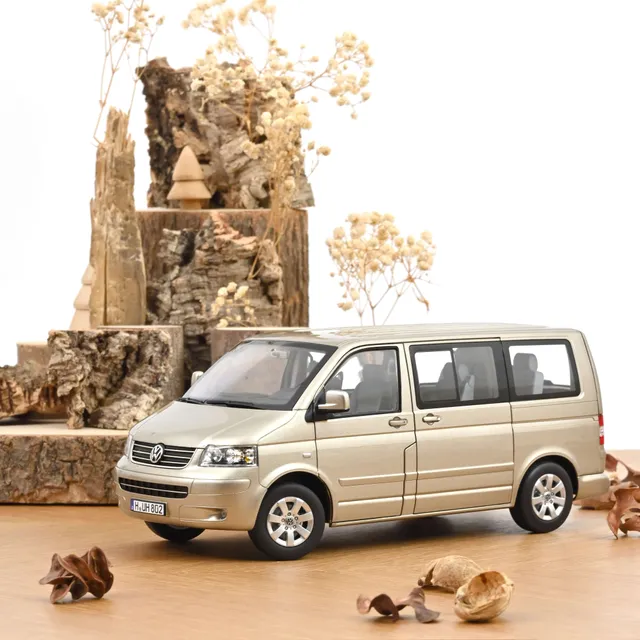 norev-vw-multivan-t5-2003-modellino-van-1-18-beige-wheat-metallizzato image 1