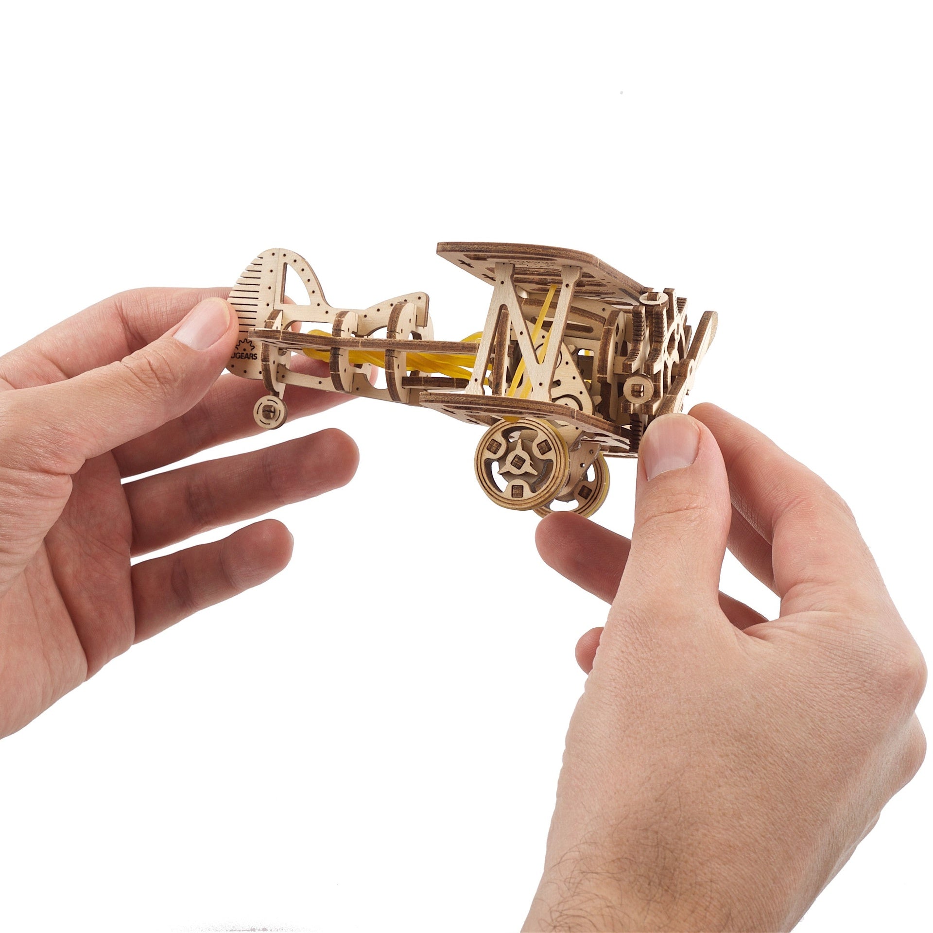 ugears-mini-biplane-mini-biplano-meccanico-in-legno-da-costruire image 4