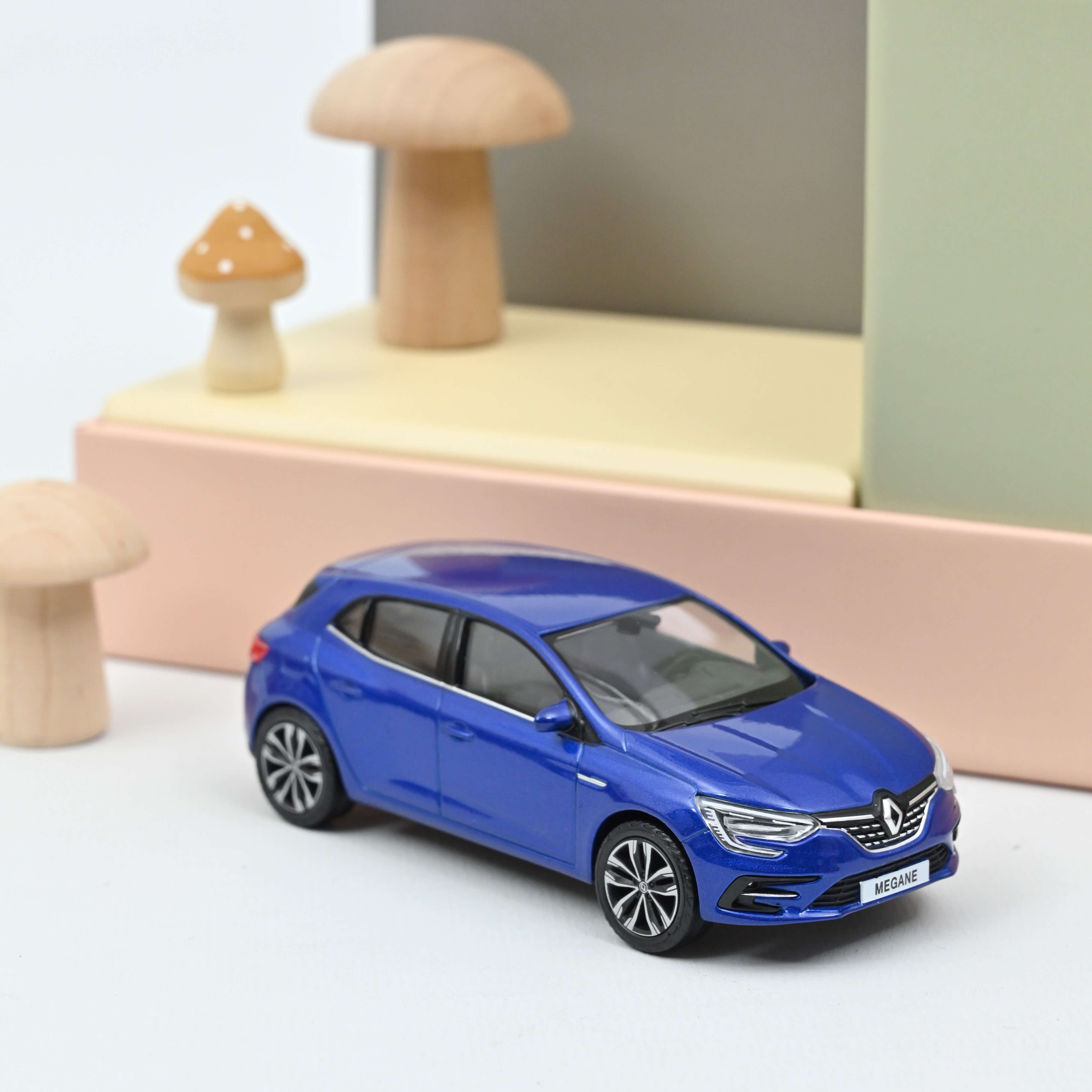 norev-renault-m-gane-2020-bleu-fer-1-43-modellino-auto-die-cast image 1