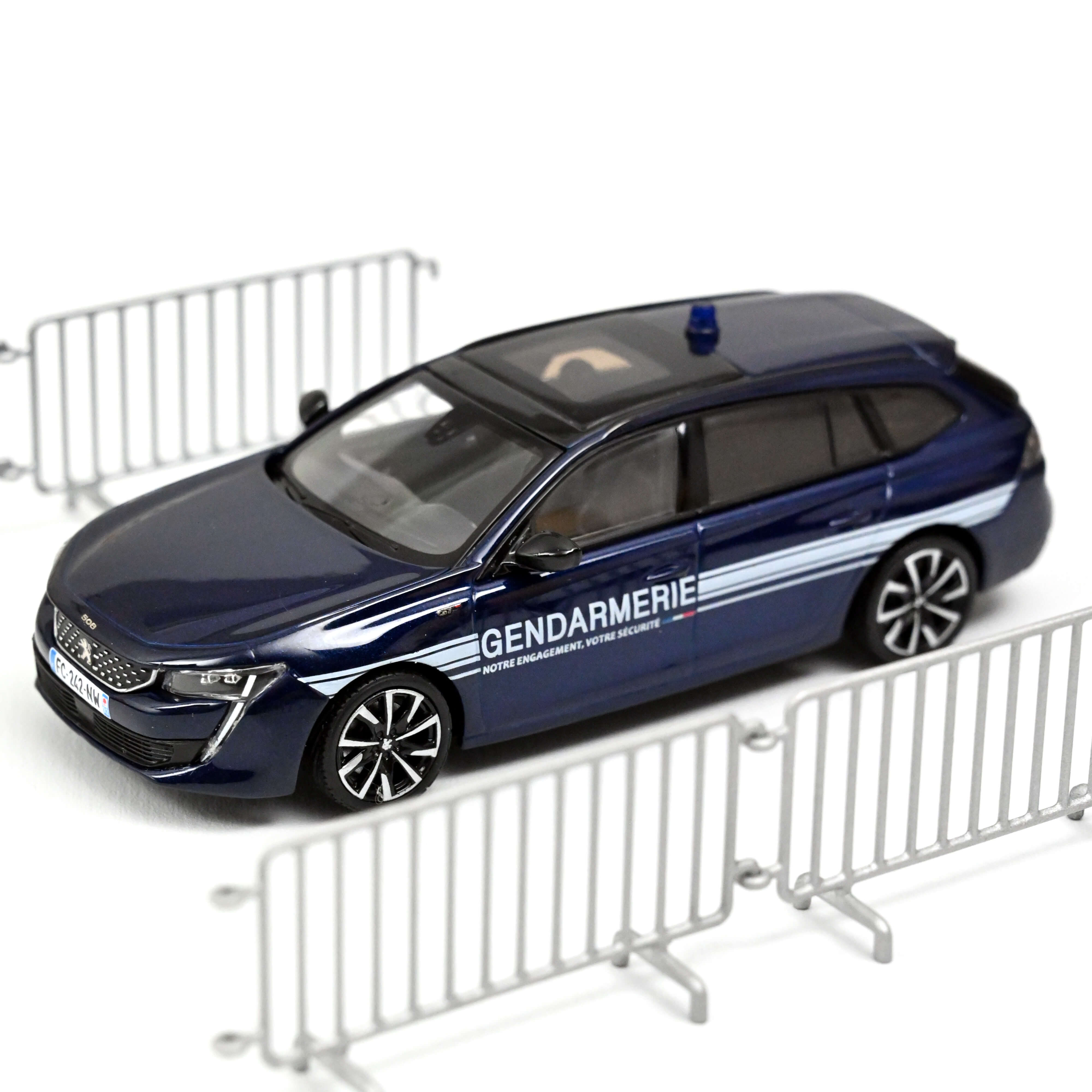 norev-peugeot-508-sw-gt-2018-gendarmerie-1-43-modellino image 1