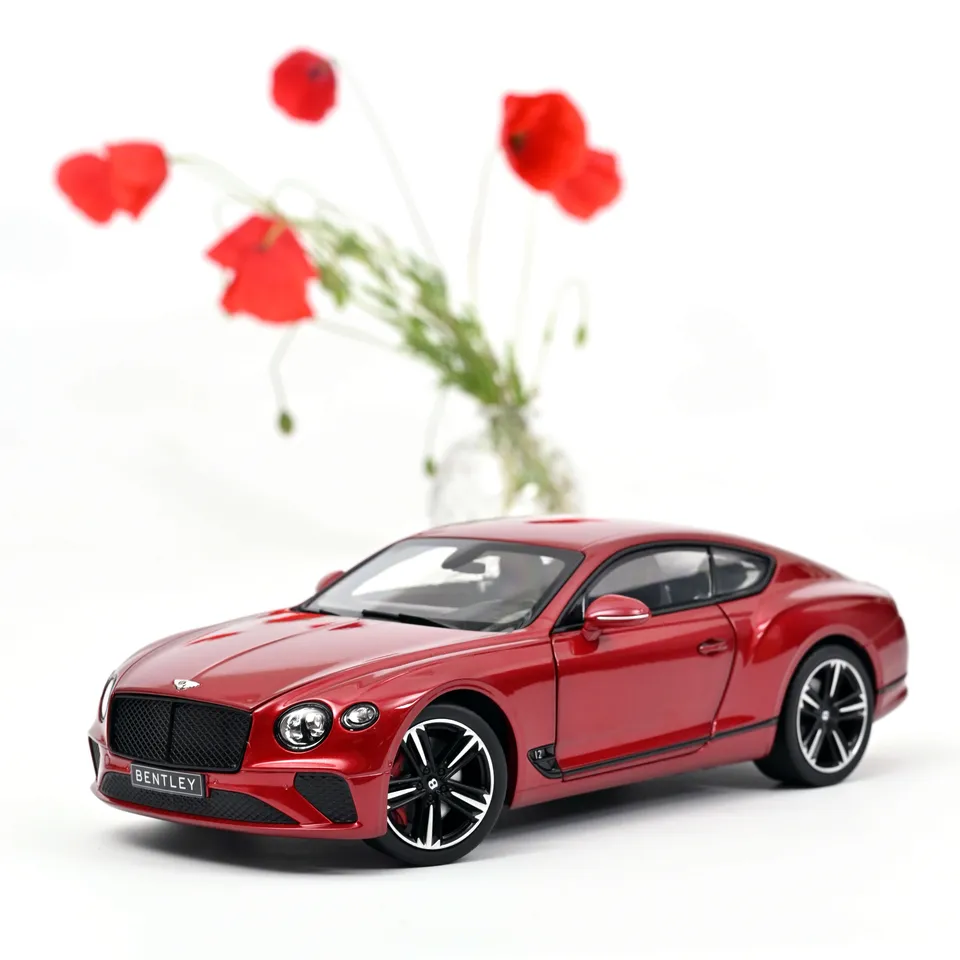 norev-bentley-continental-gt-2018-modellino-auto-1-18-rosso-candy image 1