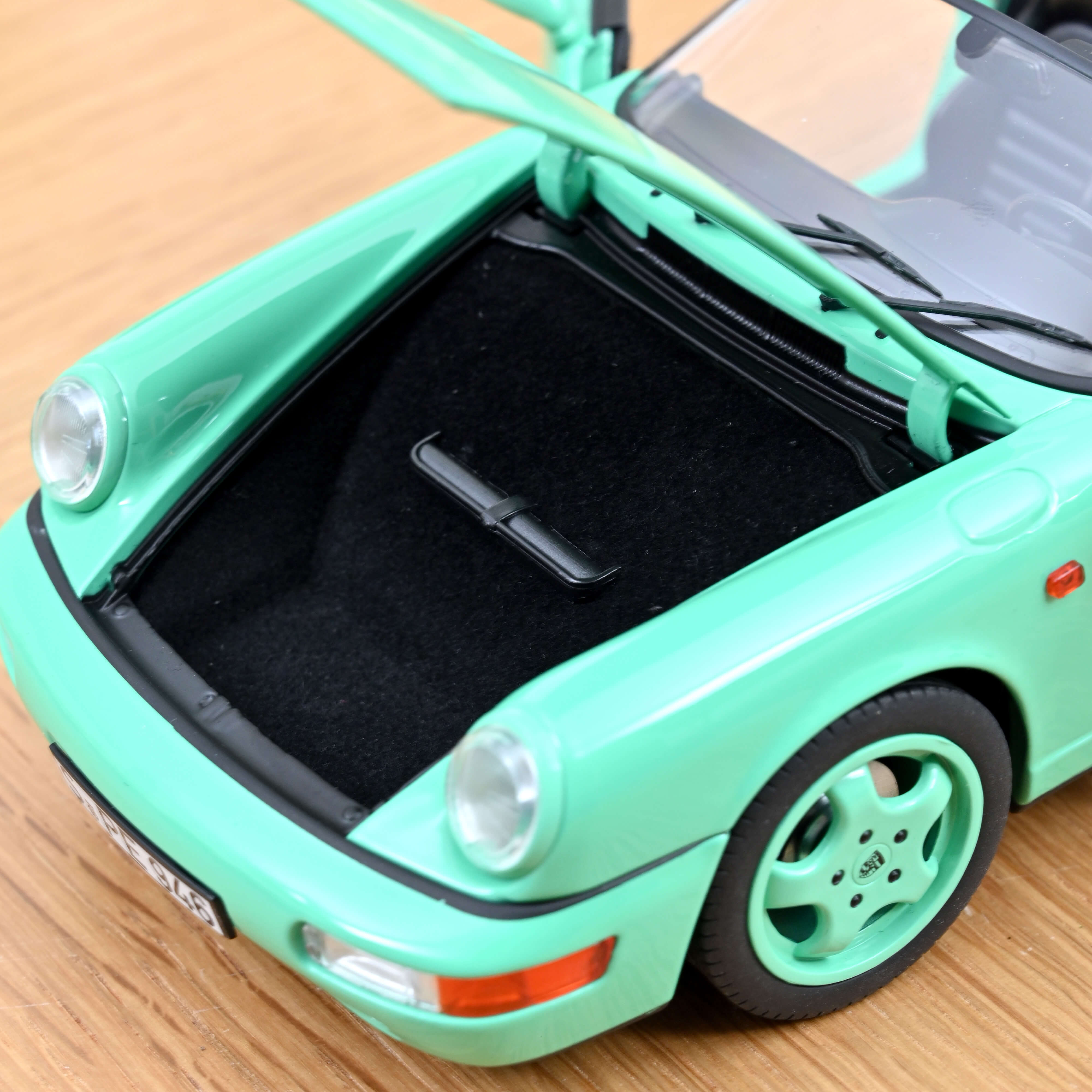 norev-porsche-911-speedster-964-1993-verde-menta-1-18-modellino-200-pz image 5
