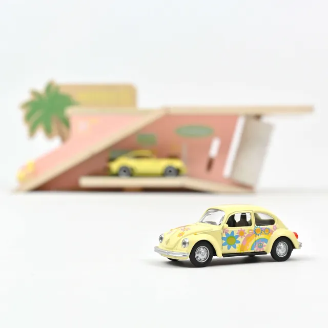norev-vw-beetle-1303-1973-peace-and-love-modellino-1-54 image 1