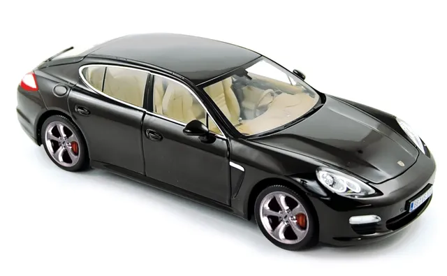 norev-porsche-panamera-4s-2009-modellino-auto-1-18-nero image 1