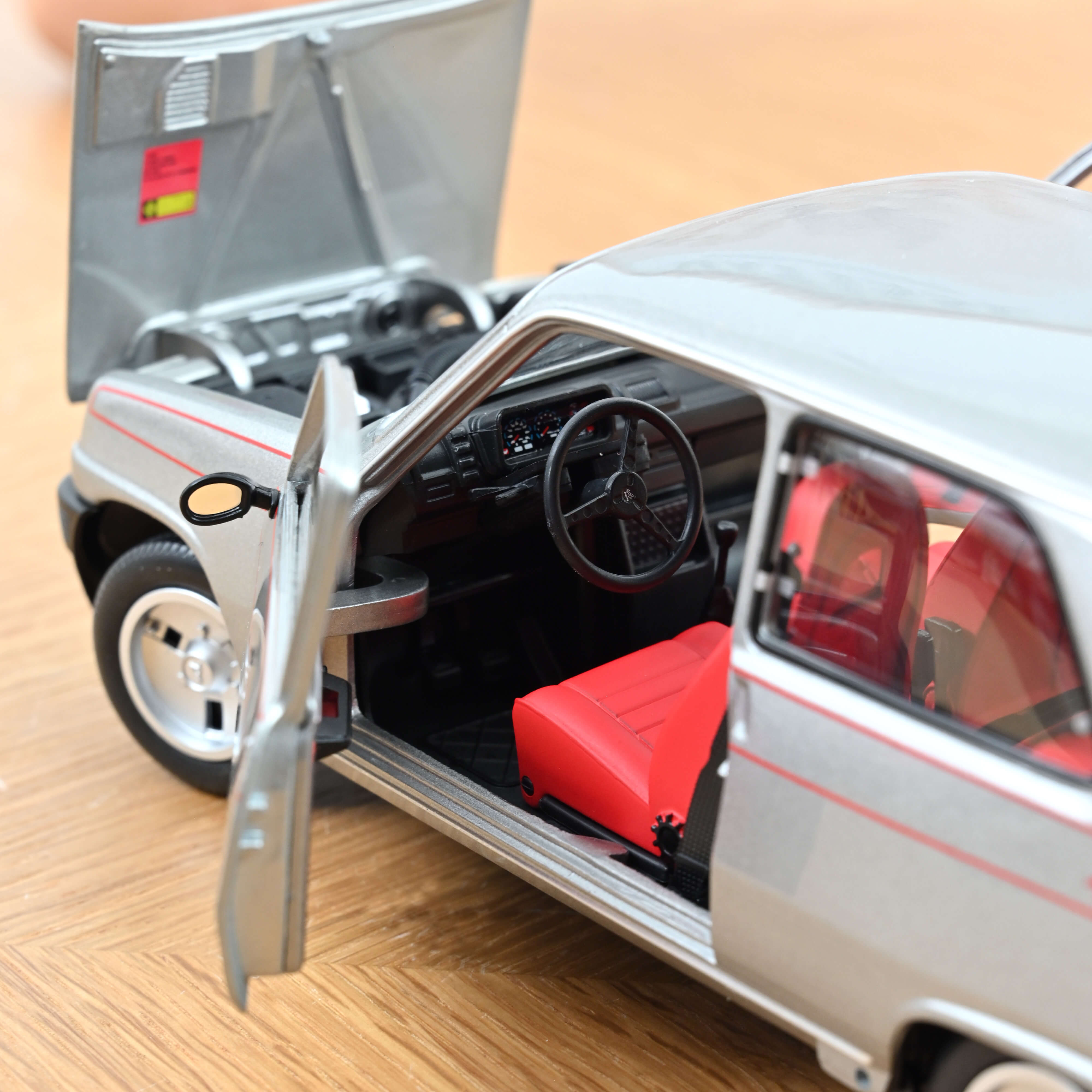norev-renault-5-alpine-1978-argent-1-18-edizione-limitata-300-pcs-numerata image 4