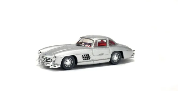 solido-mercedes-benz-300sl-gullwing-1954-modellino-die-cast-1-43 image 1