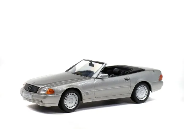 solido-mercedes-benz-500sl-1989-modellino-auto-1-43-da-collezione image 1
