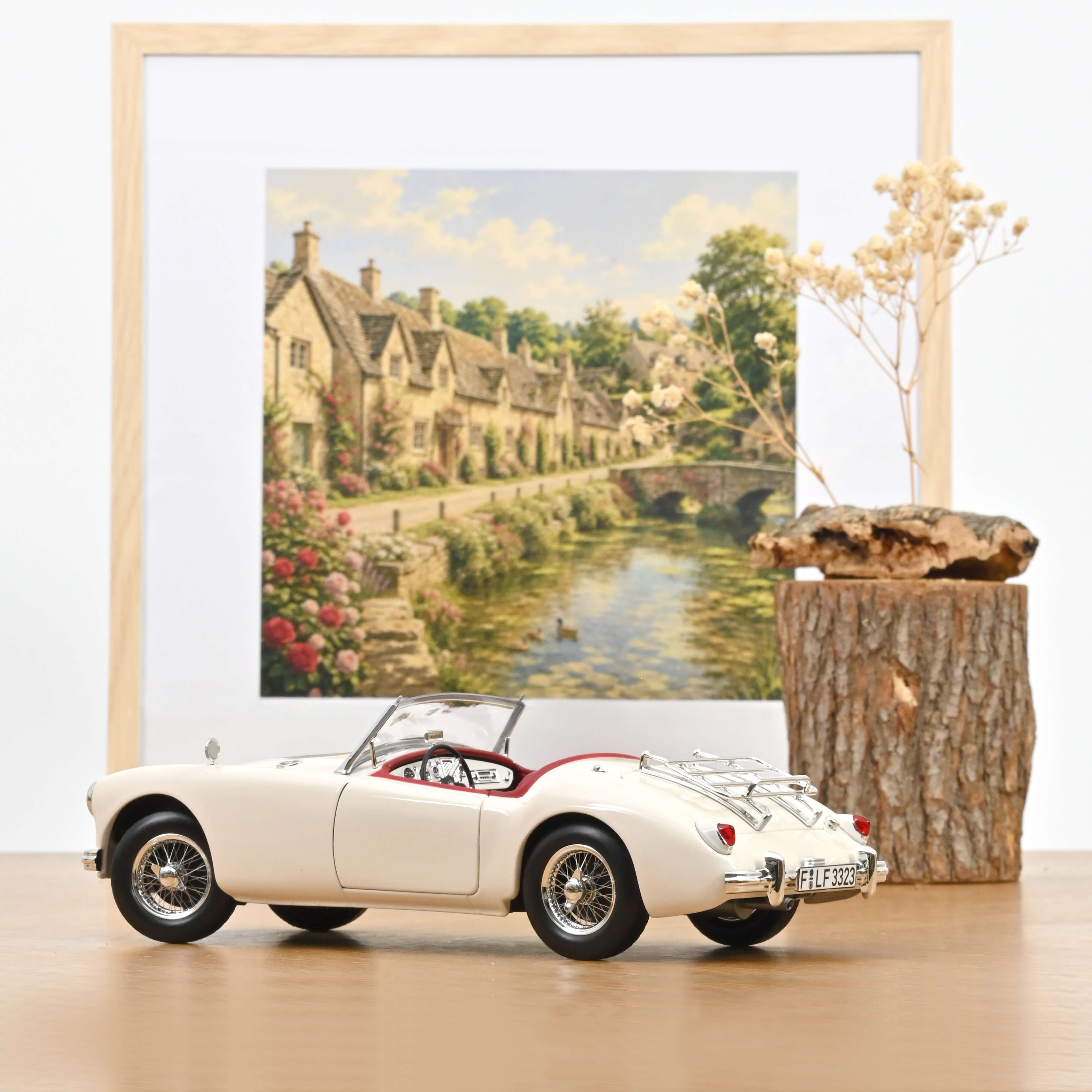 norev-mga-1955-bianco-inglese-1-18-200-pz image 3