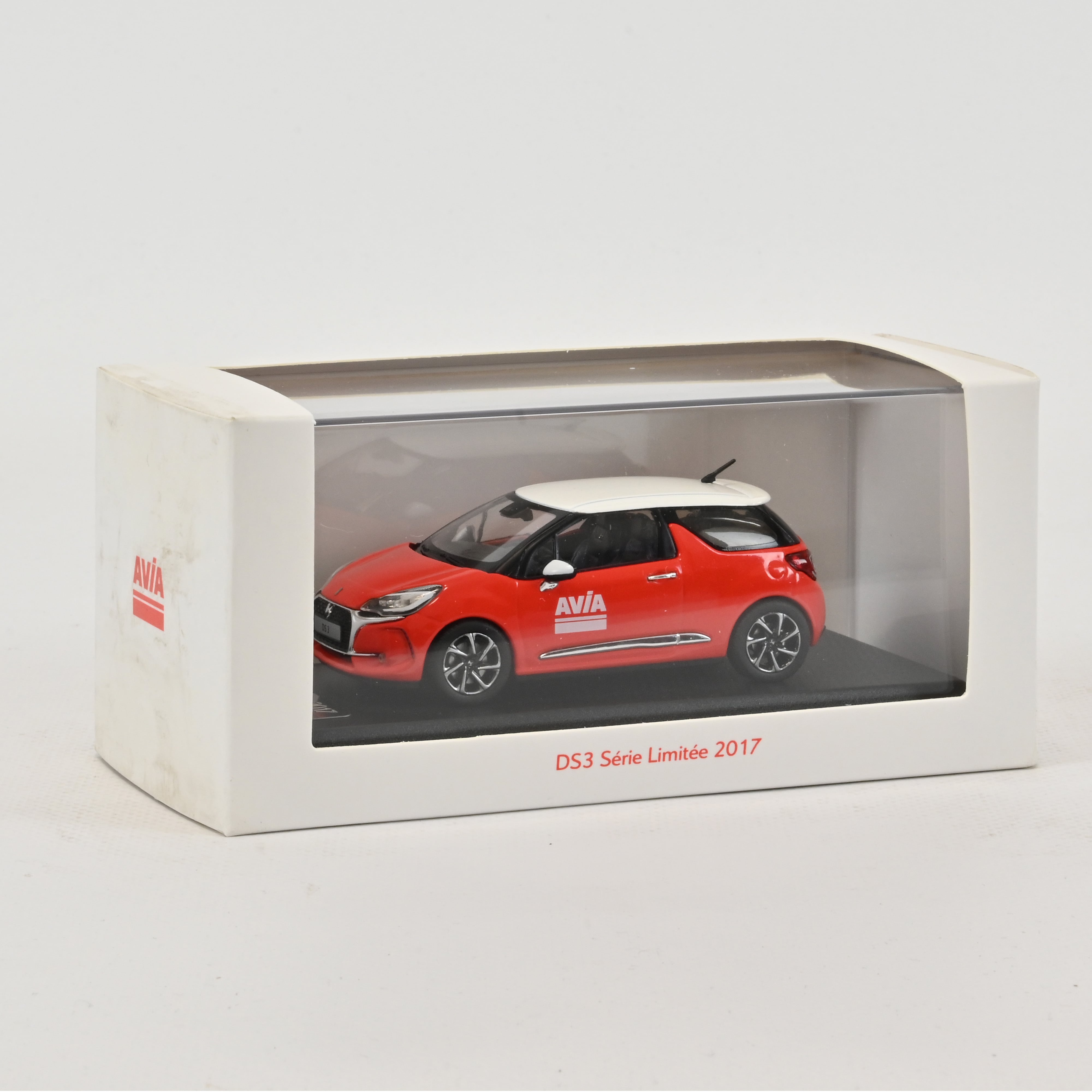 norev-ds-3-avia-2016-modellino-auto-1-43-edizione-limitata image 1