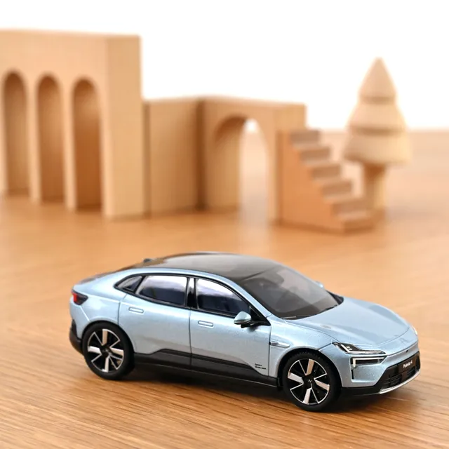 norev-polestar-4-2024-electron-1-43-modellino-suv-coup-elettrico-die-cast image 1