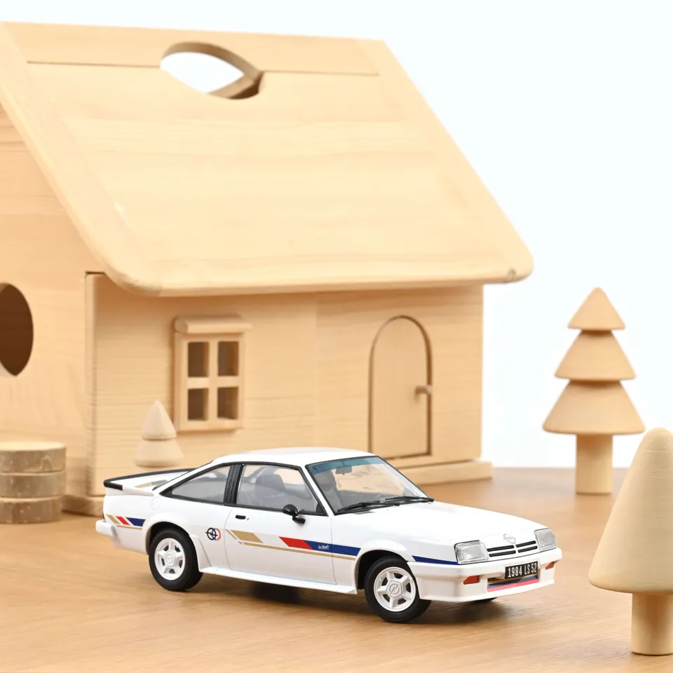 norev-opel-manta-guy-fr-quelin-1984-modellino-auto-1-18-bianco image 1