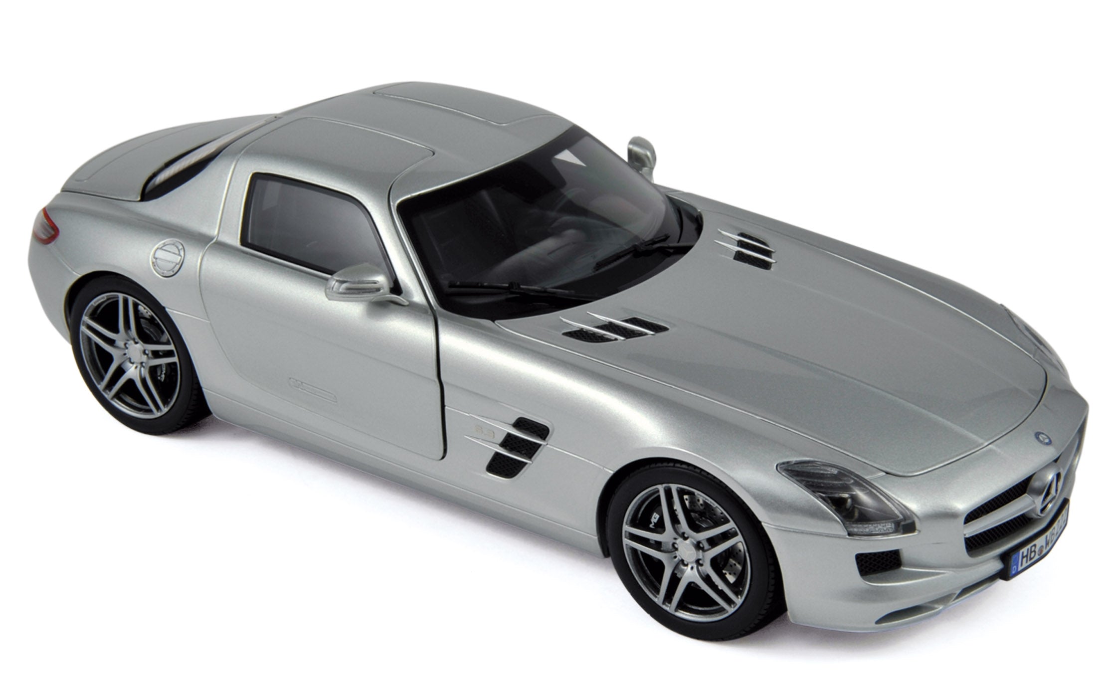norev-mercedes-benz-sls-amg-coup-2010-grigio-metallizzato-1-18-modellino-die-cas image 1