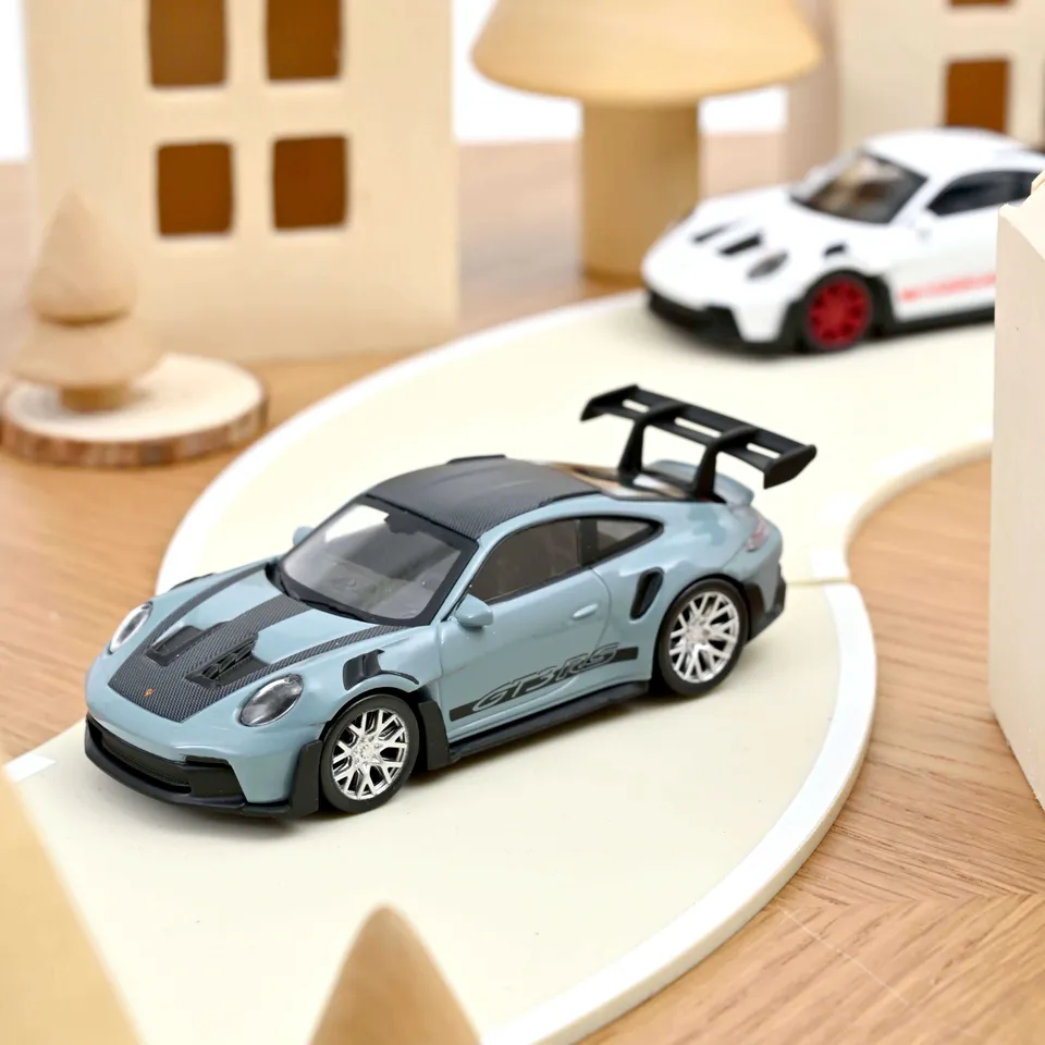 norev-porsche-911-gt3-rs-992-2022-modellino-auto-1-43-blu-meissen-pack-weissach image 1