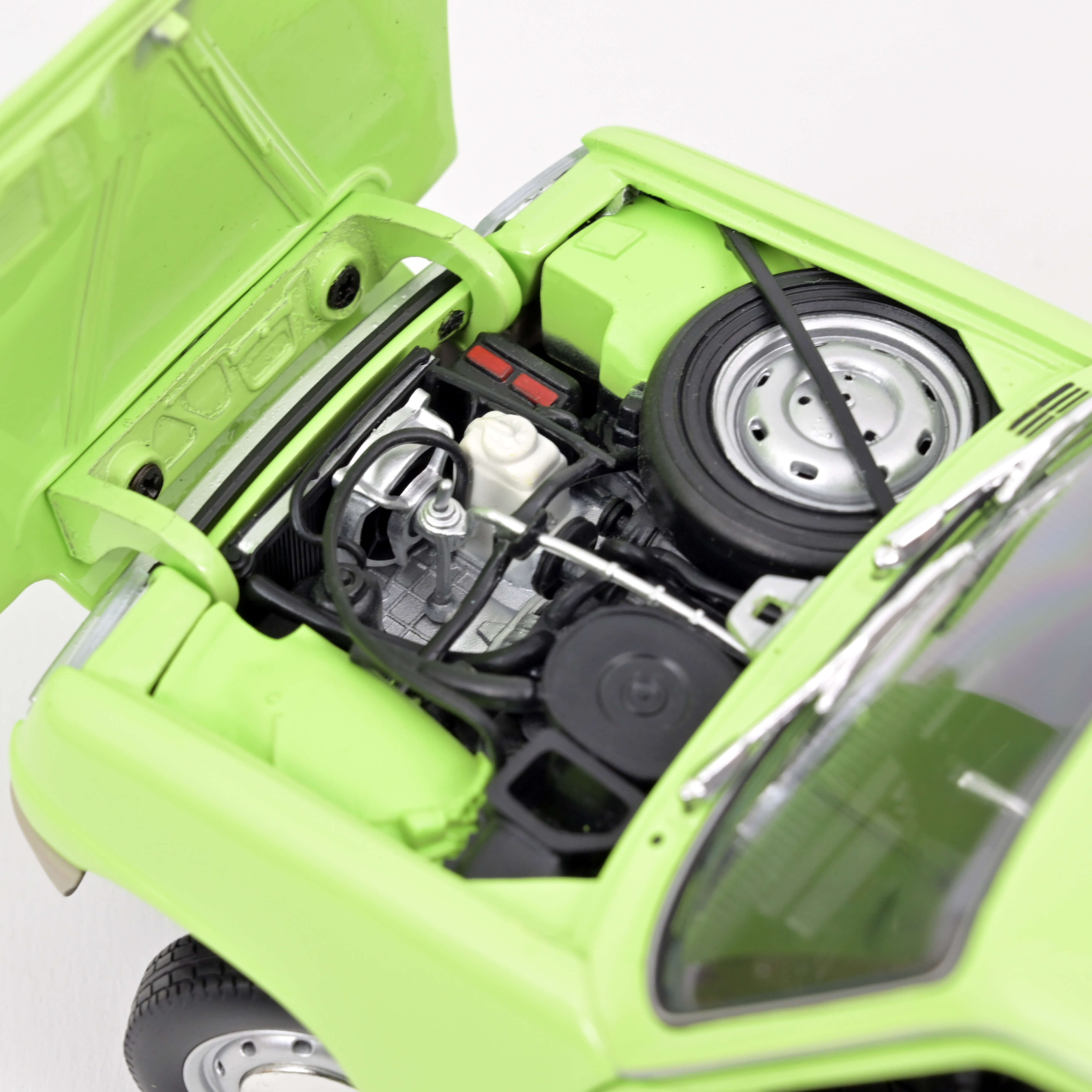 norev-renault-5-1972-modellino-auto-1-18-verde-chiaro-2 image 3
