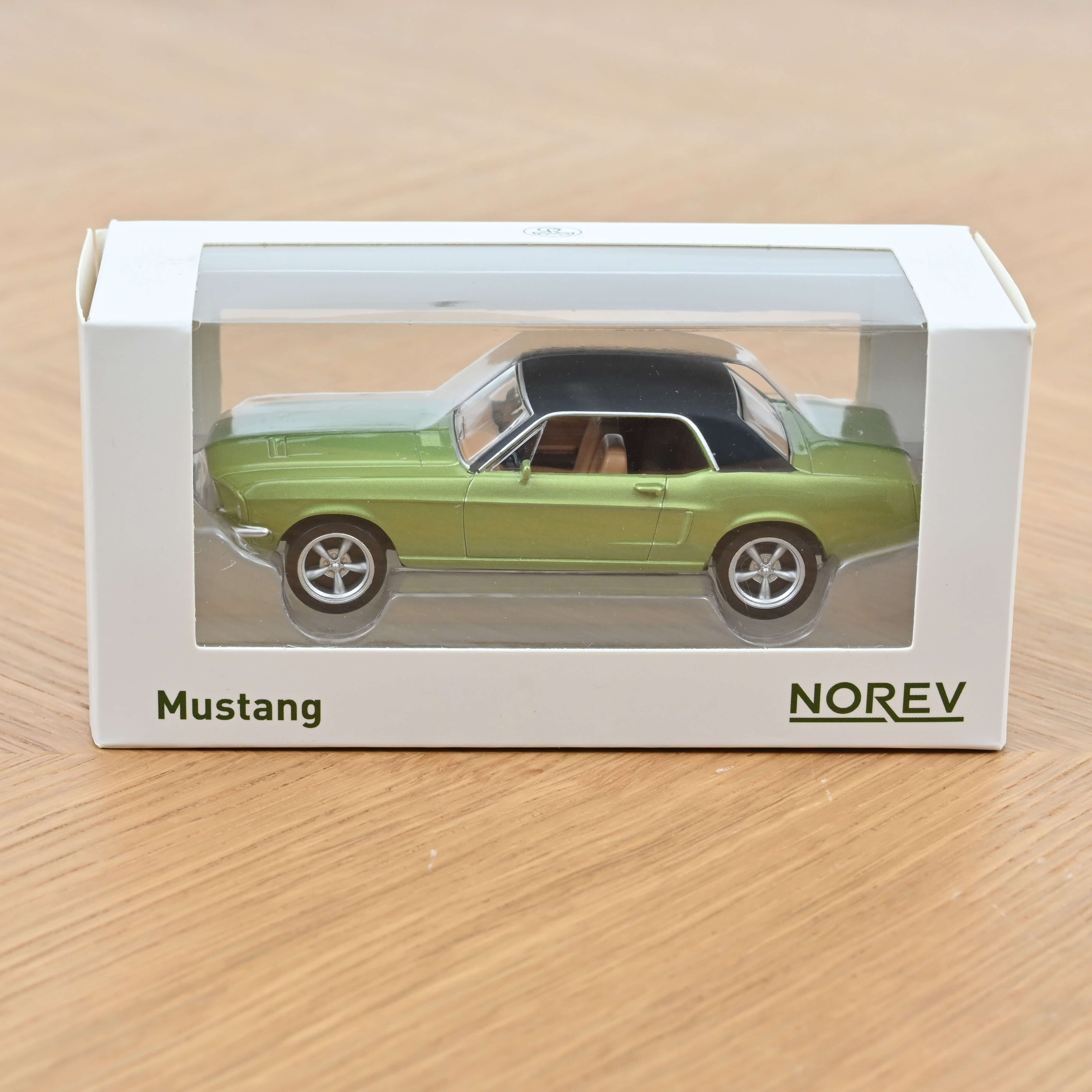 norev-ford-mustang-coup-1968-vert-metallizzato-1-43-jet-car image 2