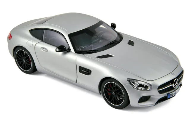 norev-mercedes-benz-amg-gt-2015-argent-modellino-auto-1-18 image 1