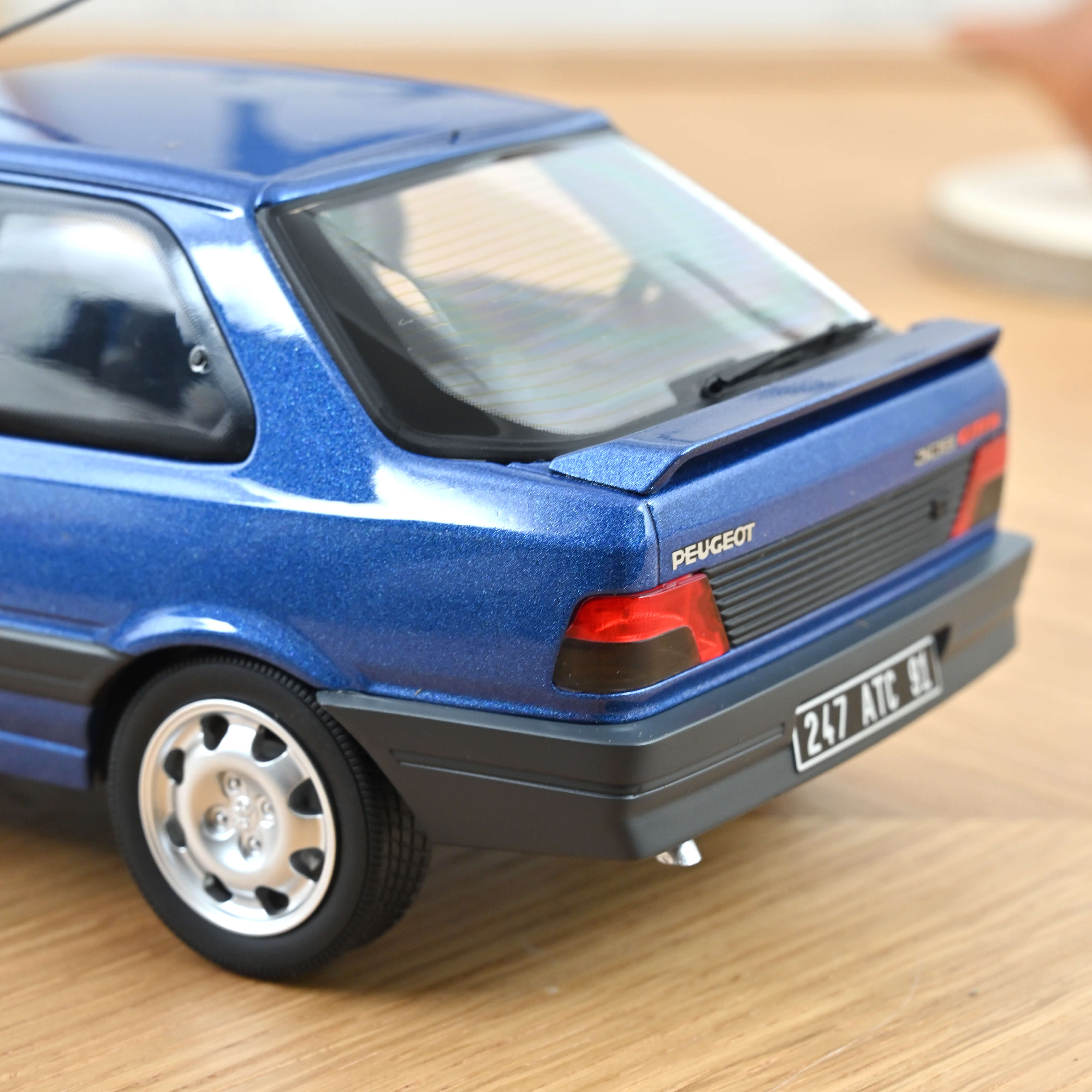 norev-peugeot-309-gti-16-1991-blu-miami-modellino-auto-1-18 image 4