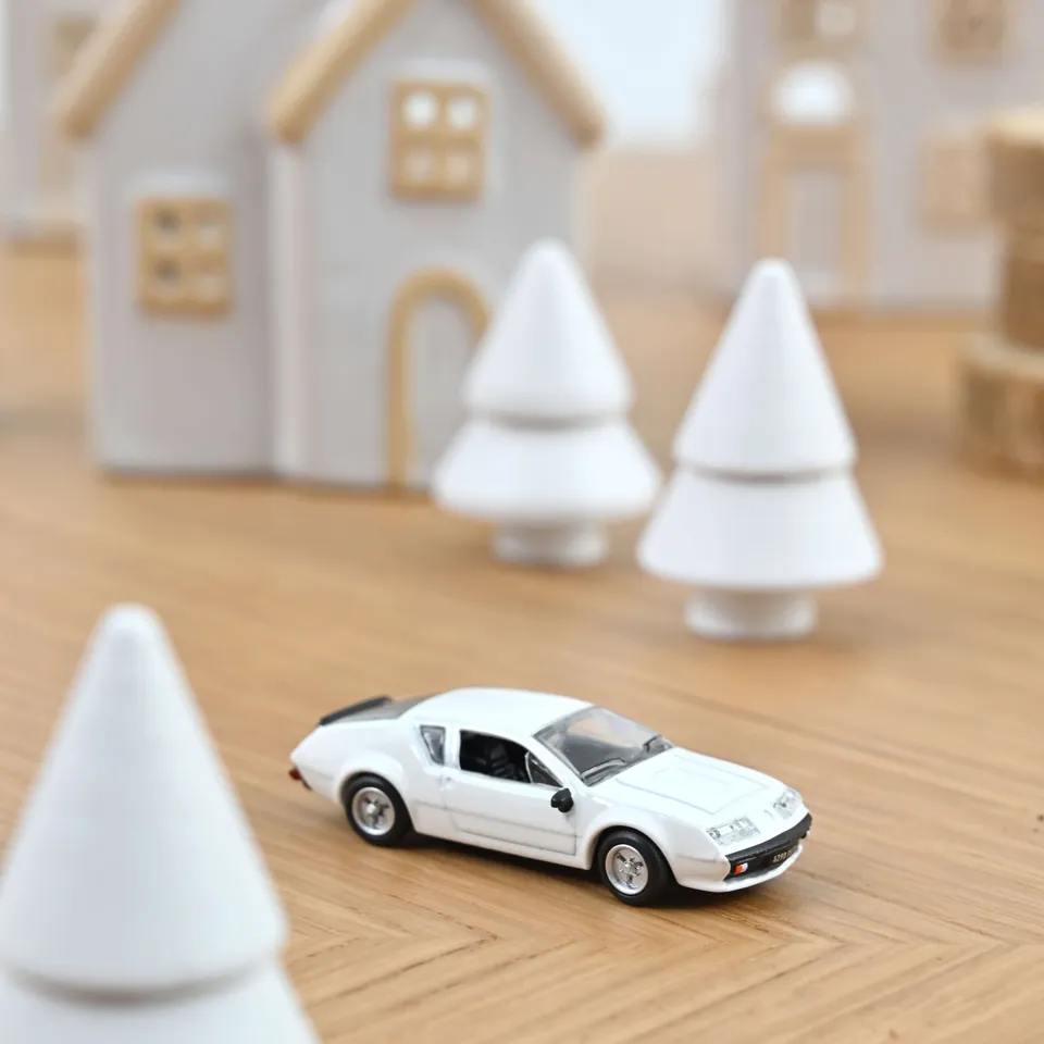 norev-alpine-a310-1977-bianco-gardenia-1-87-modellino-auto-minijet image 1