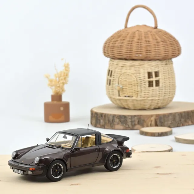 norev-porsche-911-turbo-targa-type-930-1987-modellino-1-18-marrone-metallic image 1