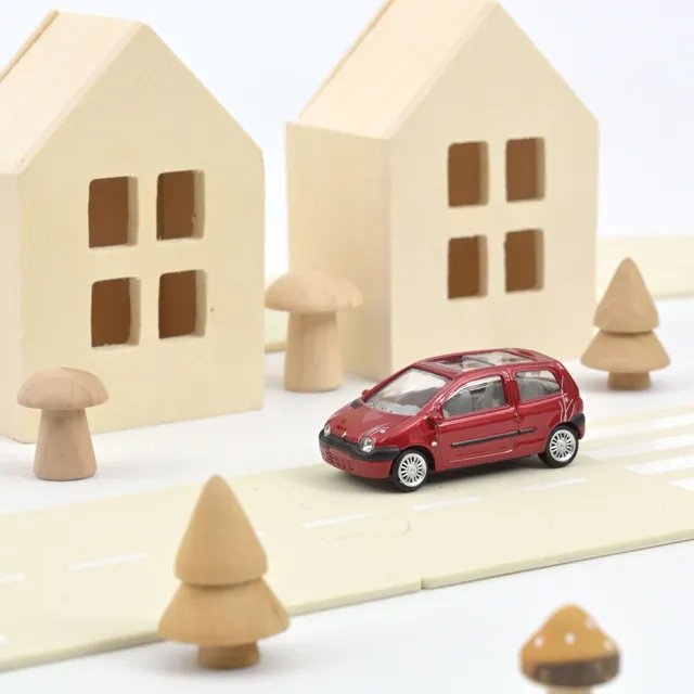 norev-renault-twingo-2004-modellino-auto-1-50-rosso-cerise image 1