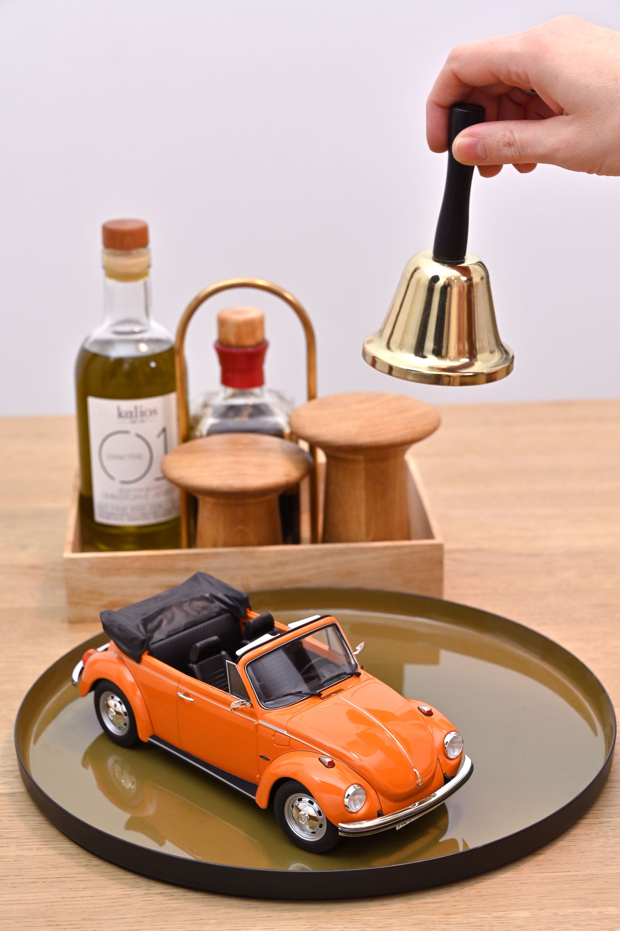 norev-vw-1303-cabriolet-1973-1-18-arancione image 3