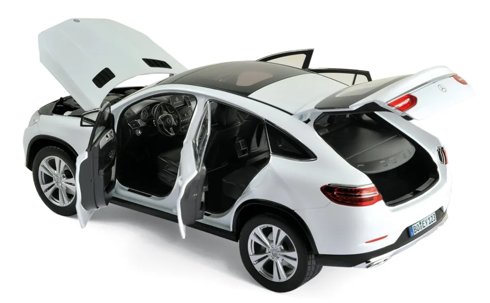 norev-mercedes-benz-gle-coup-2015-bianca-1-18-modellino-suv-premium-da-collezion image 1