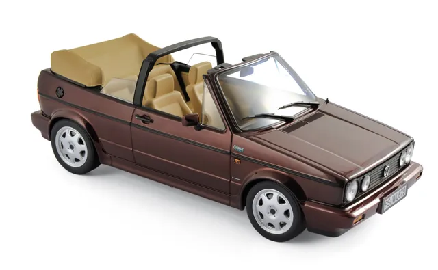 norev-volkswagen-golf-cabriolet-classic-line-1992-modellino-auto-1-18-rosso-meta image 1
