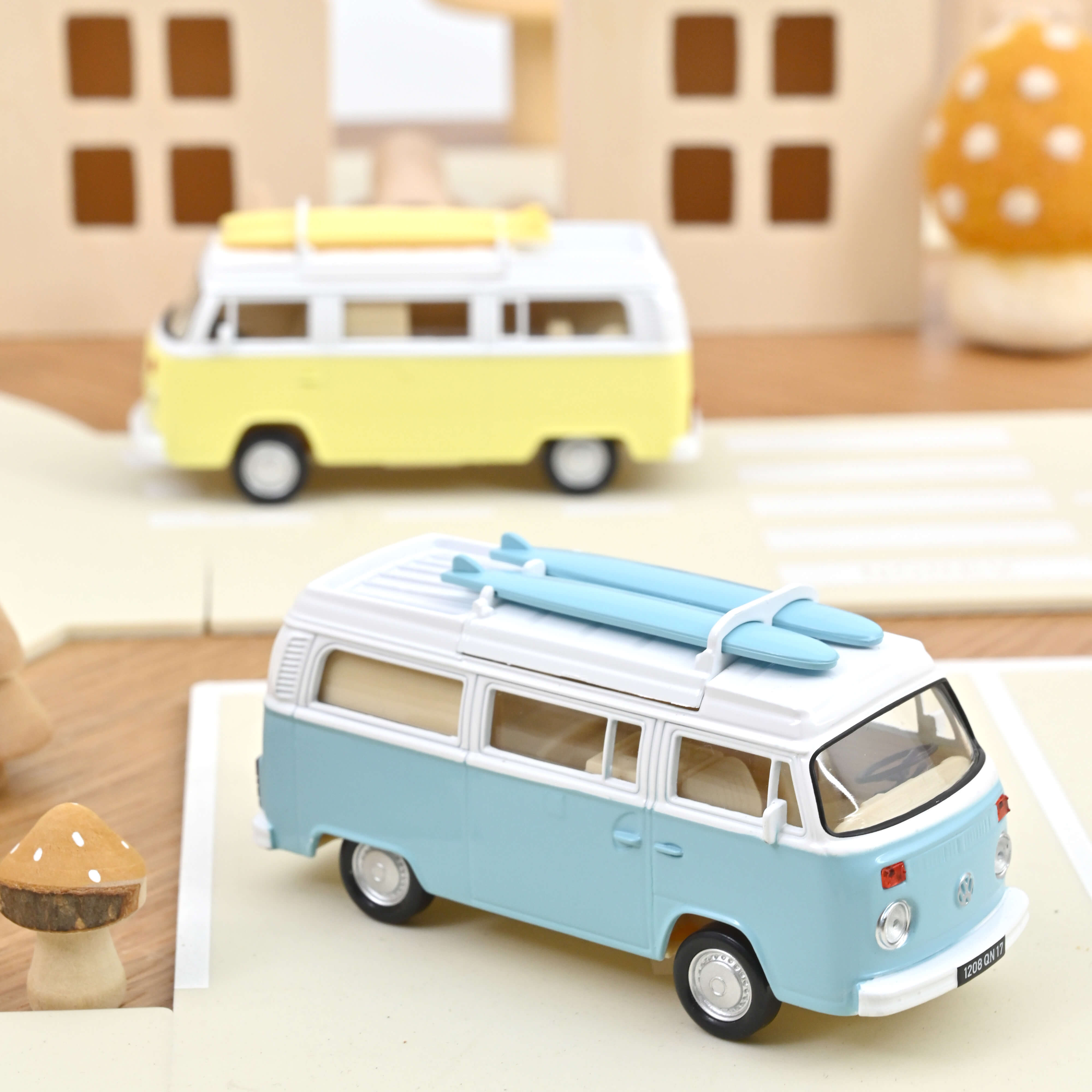 norev-volkswagen-combi-t2b-camper-van-1973-bleu-pastel-jet-car-1-43 image 1