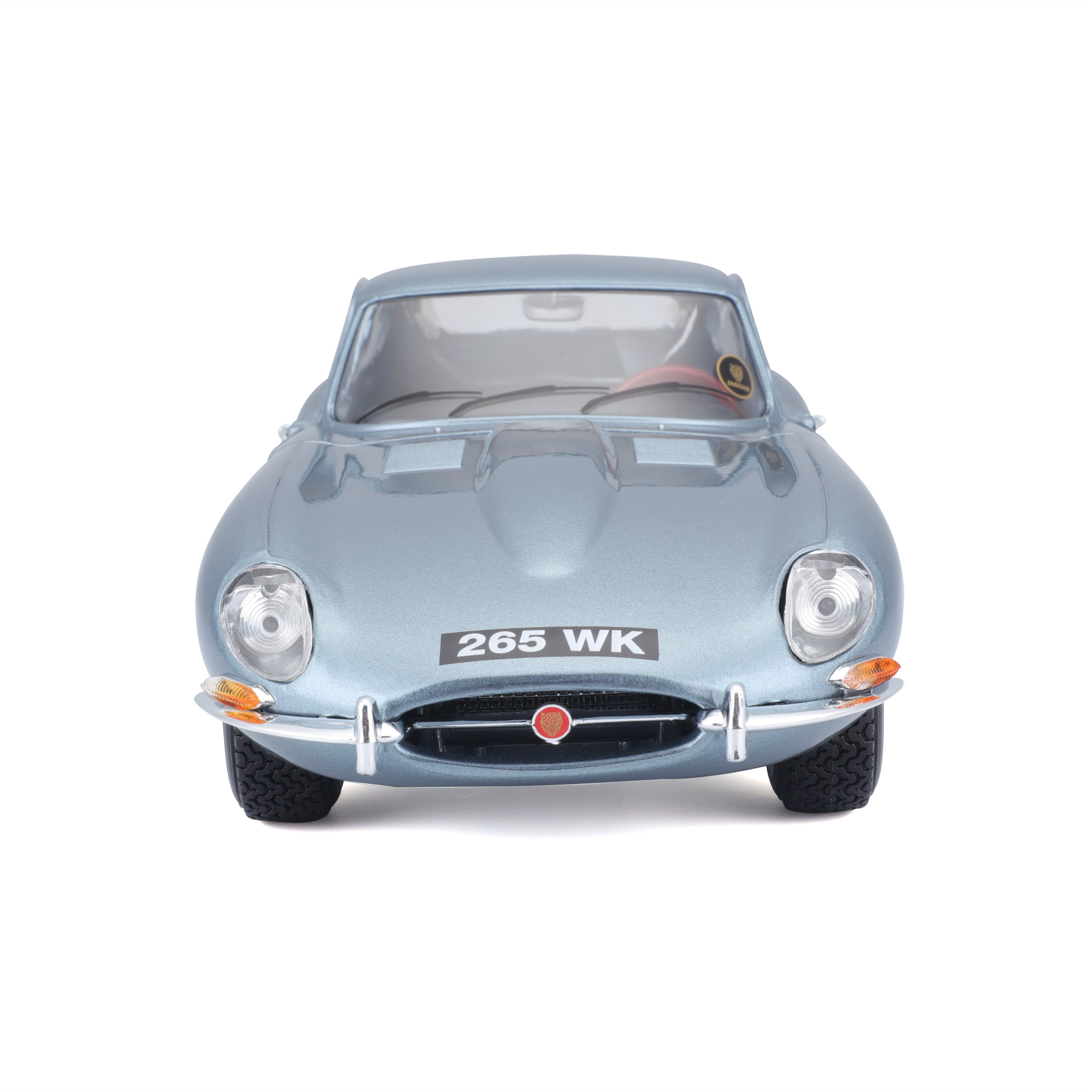 bburago-jaguar-e-type-coup-1-18-blu-chiaro-metallizzato image 3
