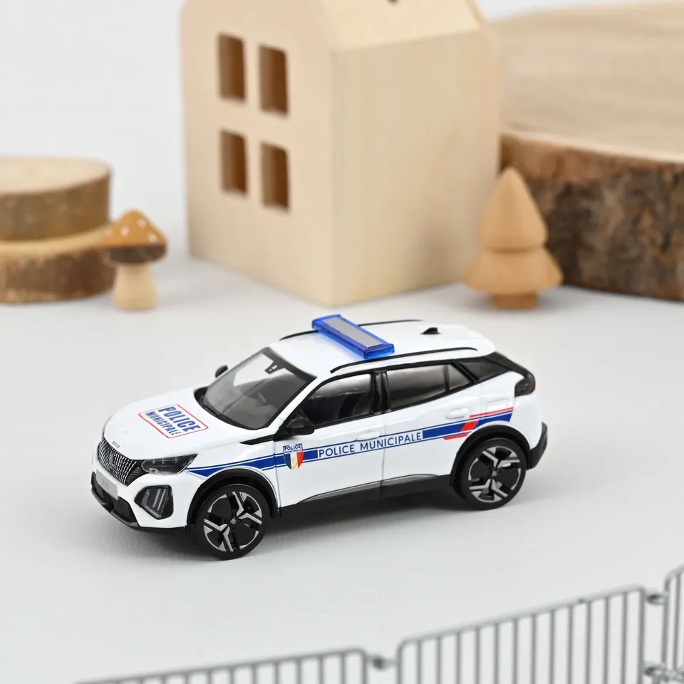norev-peugeot-2008-2024-police-municipale-modellino-suv-1-43 image 1