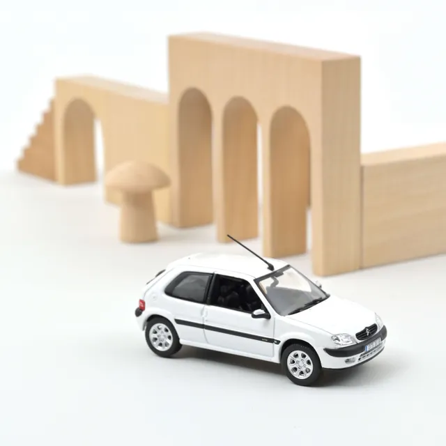 norev-citro-n-saxo-vts-2000-bianco-banquise-1-43-modellino-die-cast image 1