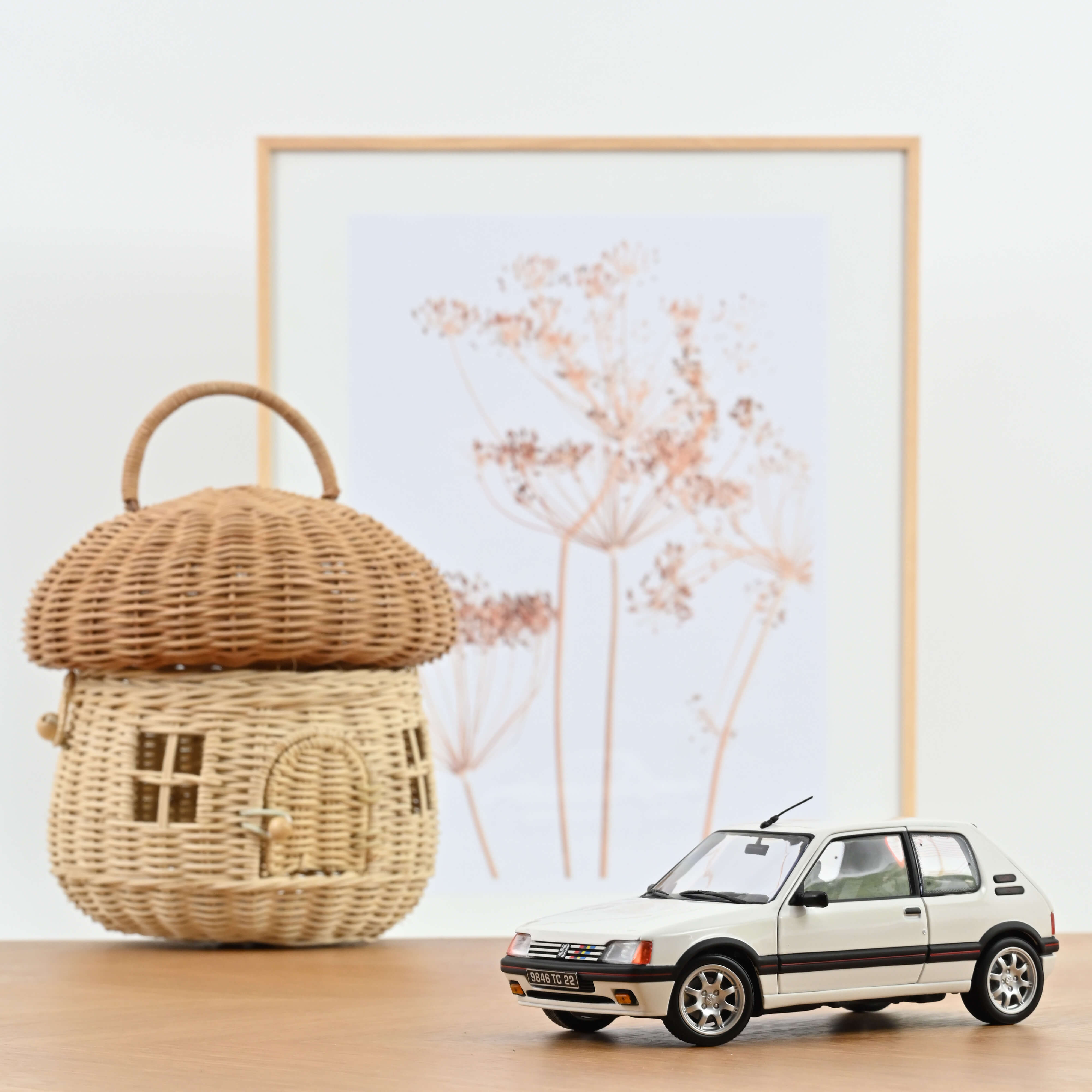 norev-peugeot-205-gti-1-9-1989-blanc-meije-1-18 image 1
